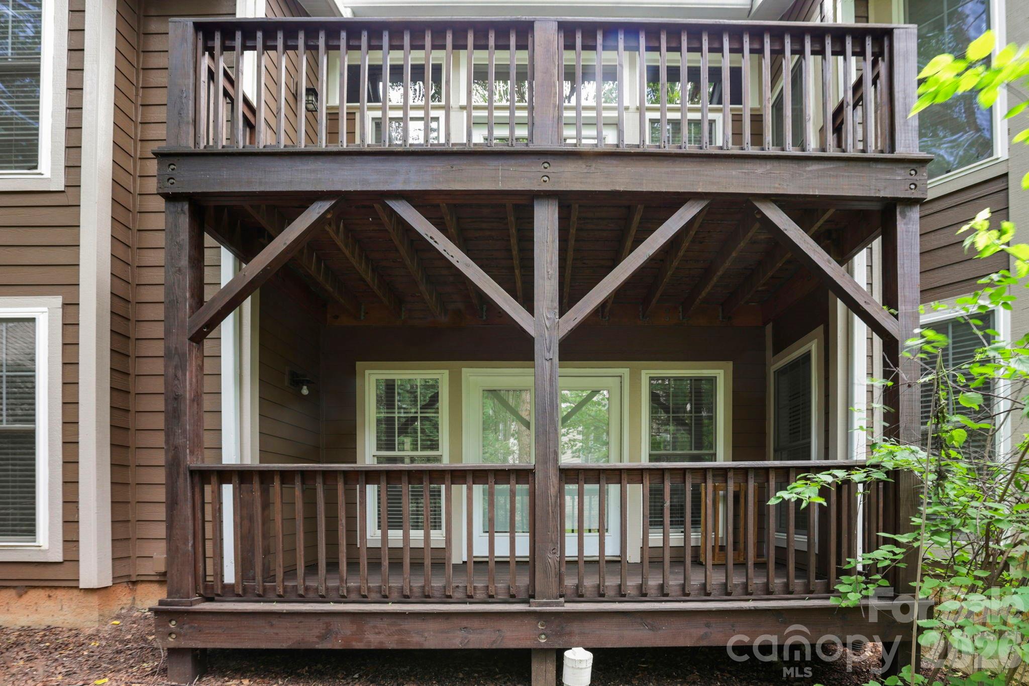15 Kaylor Drive — Arden