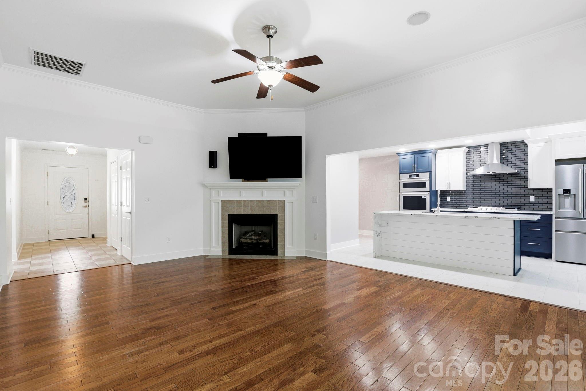 15 Kaylor Drive — Arden