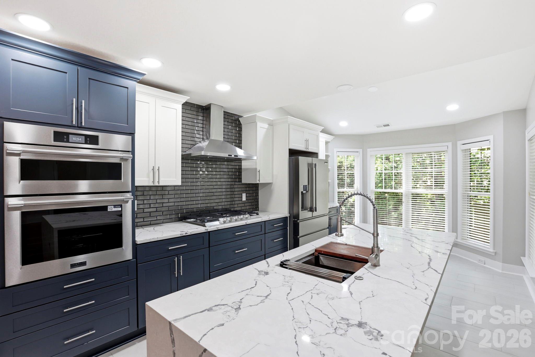 15 Kaylor Drive — Arden