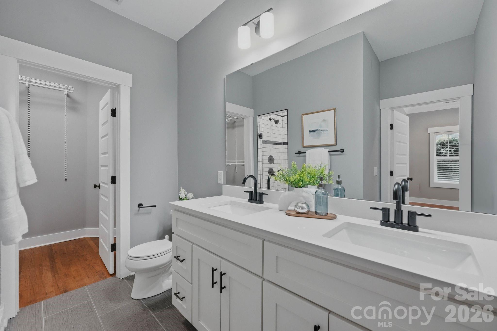 1416 Parkwood Avenue — Charlotte