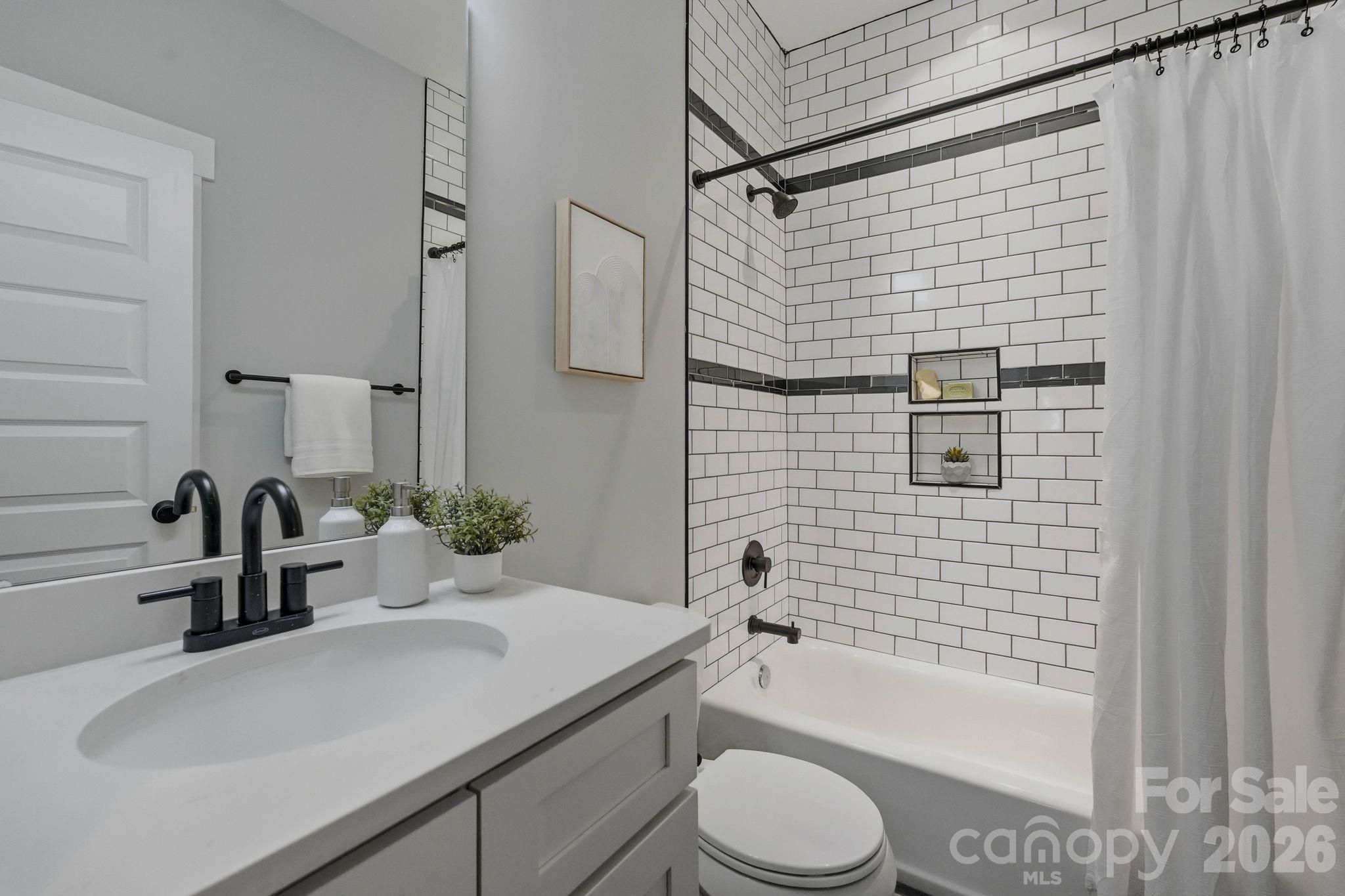 1416 Parkwood Avenue — Charlotte