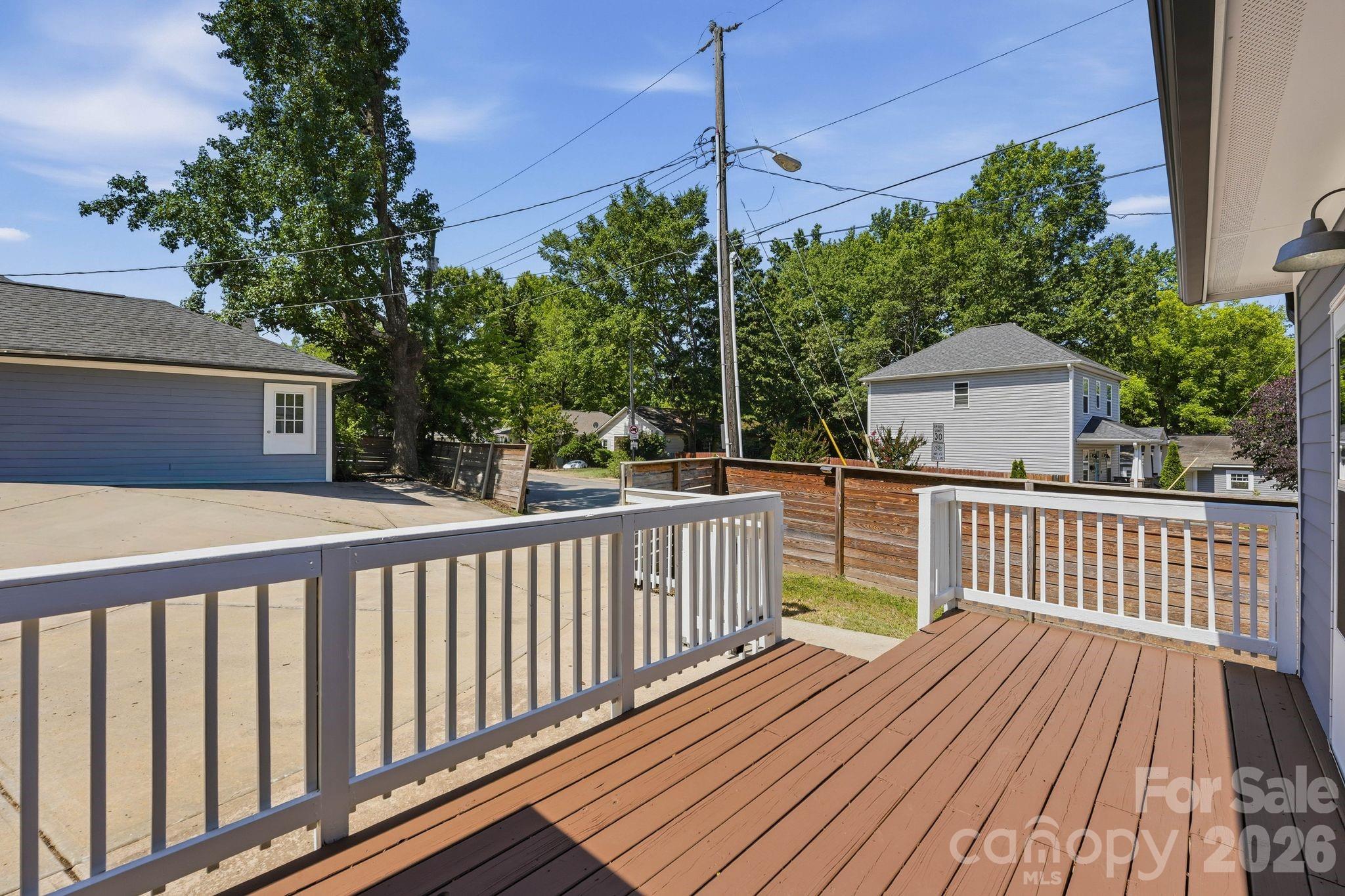 1416 Parkwood Avenue — Charlotte