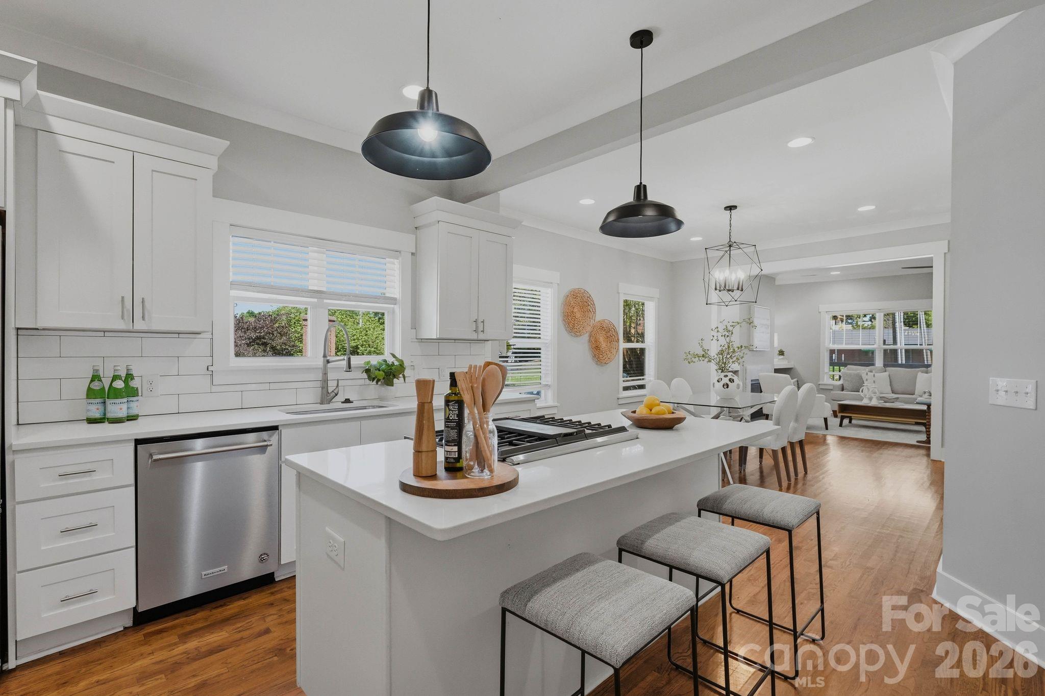 1416 Parkwood Avenue — Charlotte