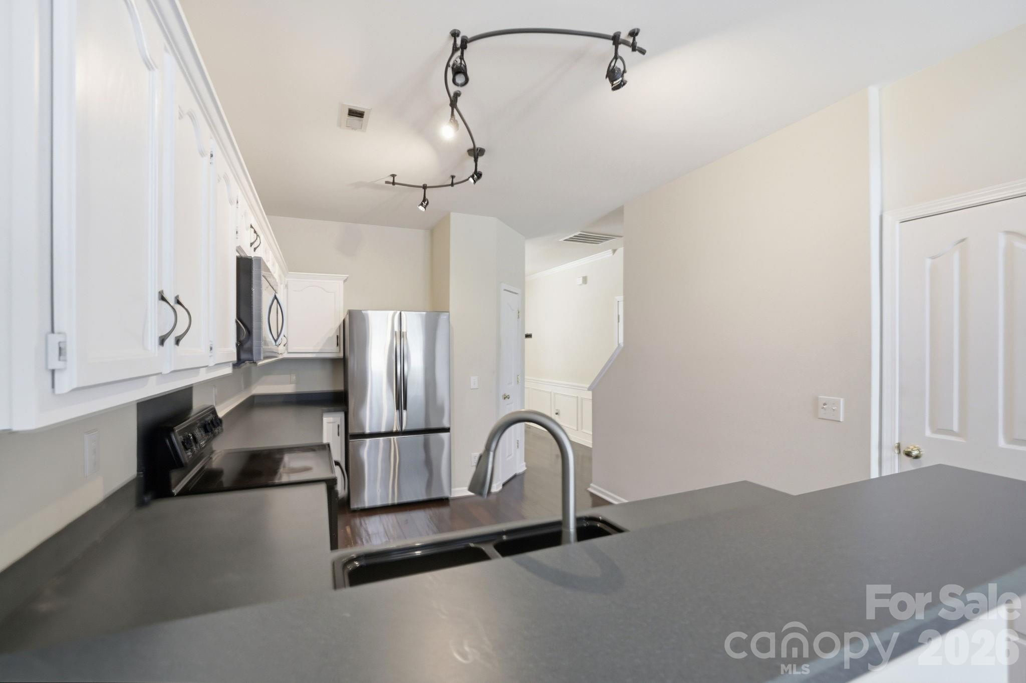 10781 Essex Hall Drive — Charlotte