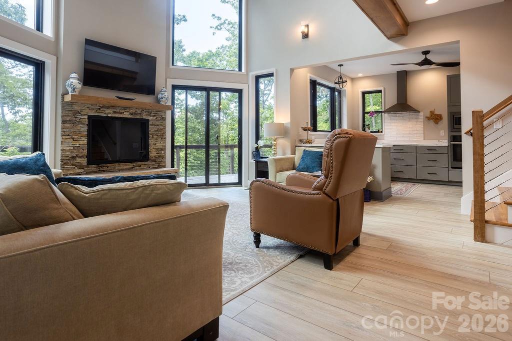 338 Fairview Forest Drive — Fairview