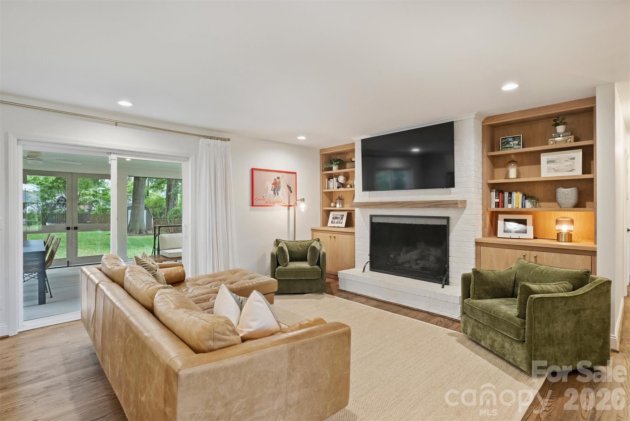 601 Lansdowne Road — Charlotte