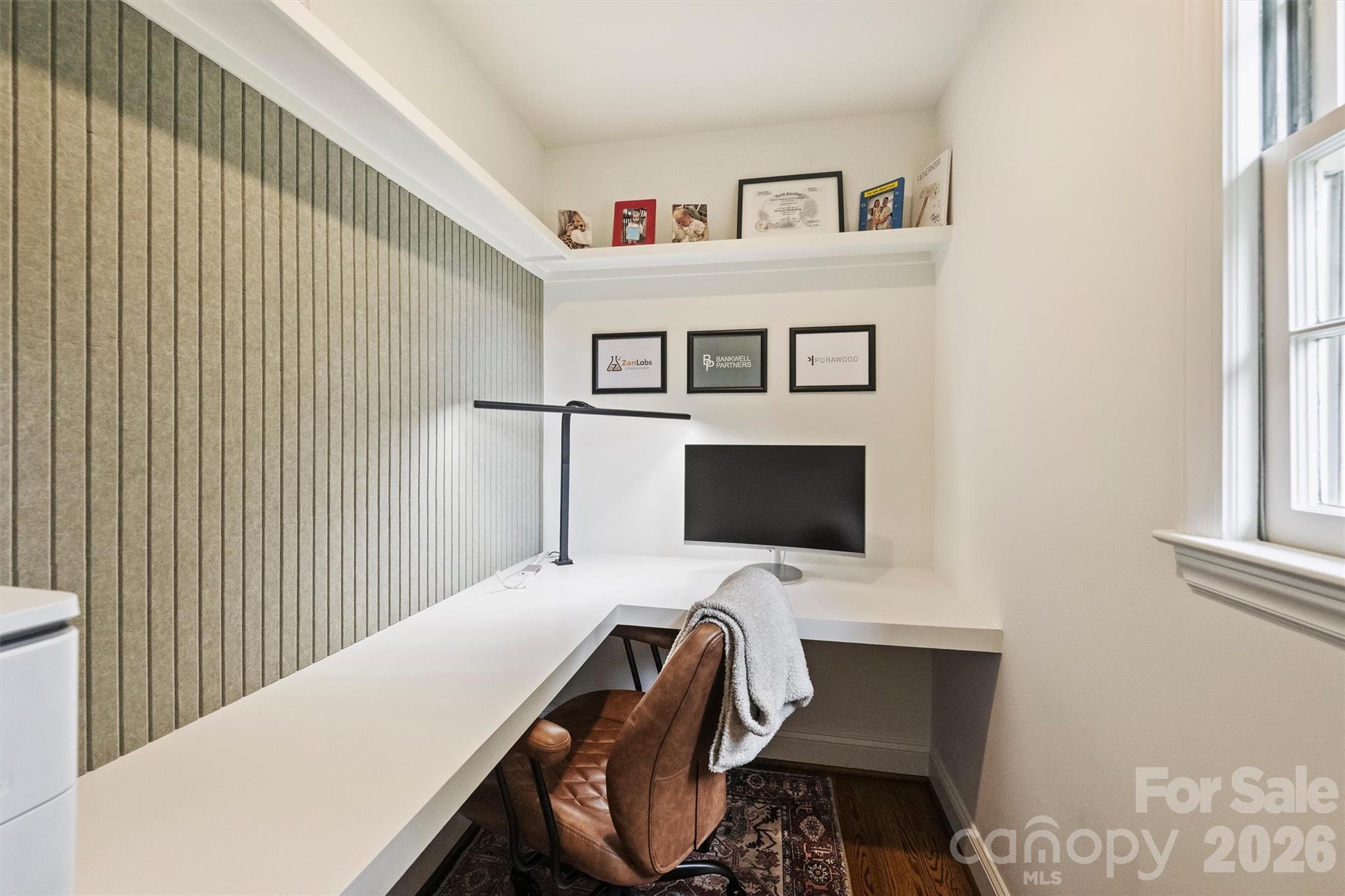 601 Lansdowne Road — Charlotte