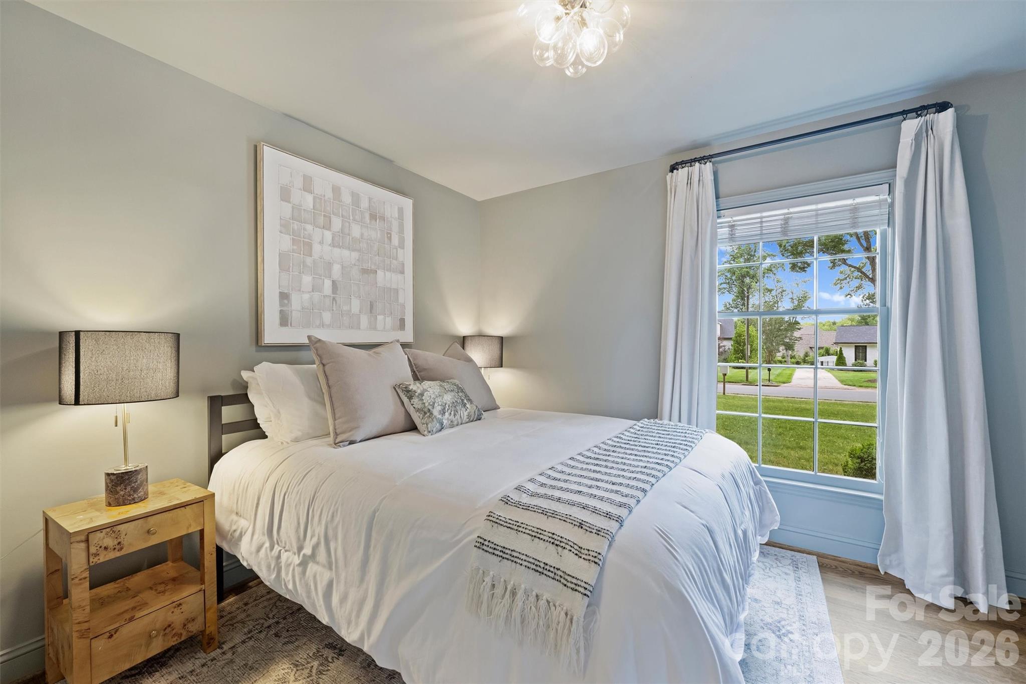 601 Lansdowne Road — Charlotte