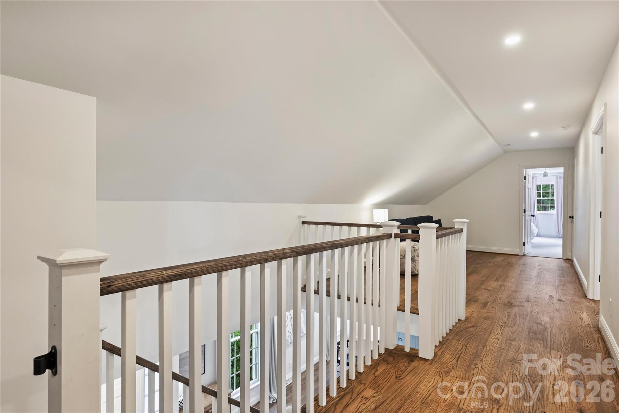 601 Lansdowne Road — Charlotte