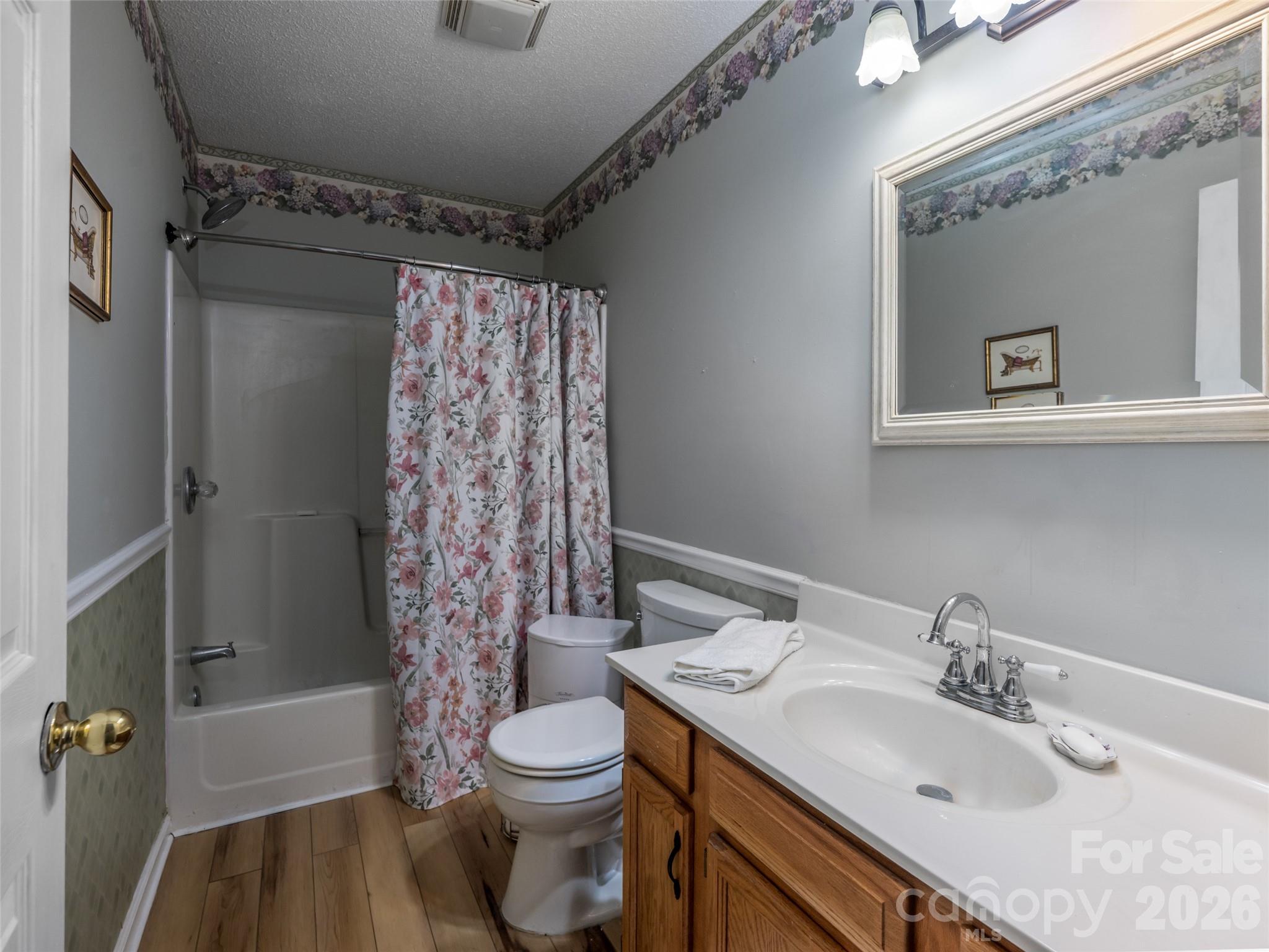 9 Coquina Lane — Leicester