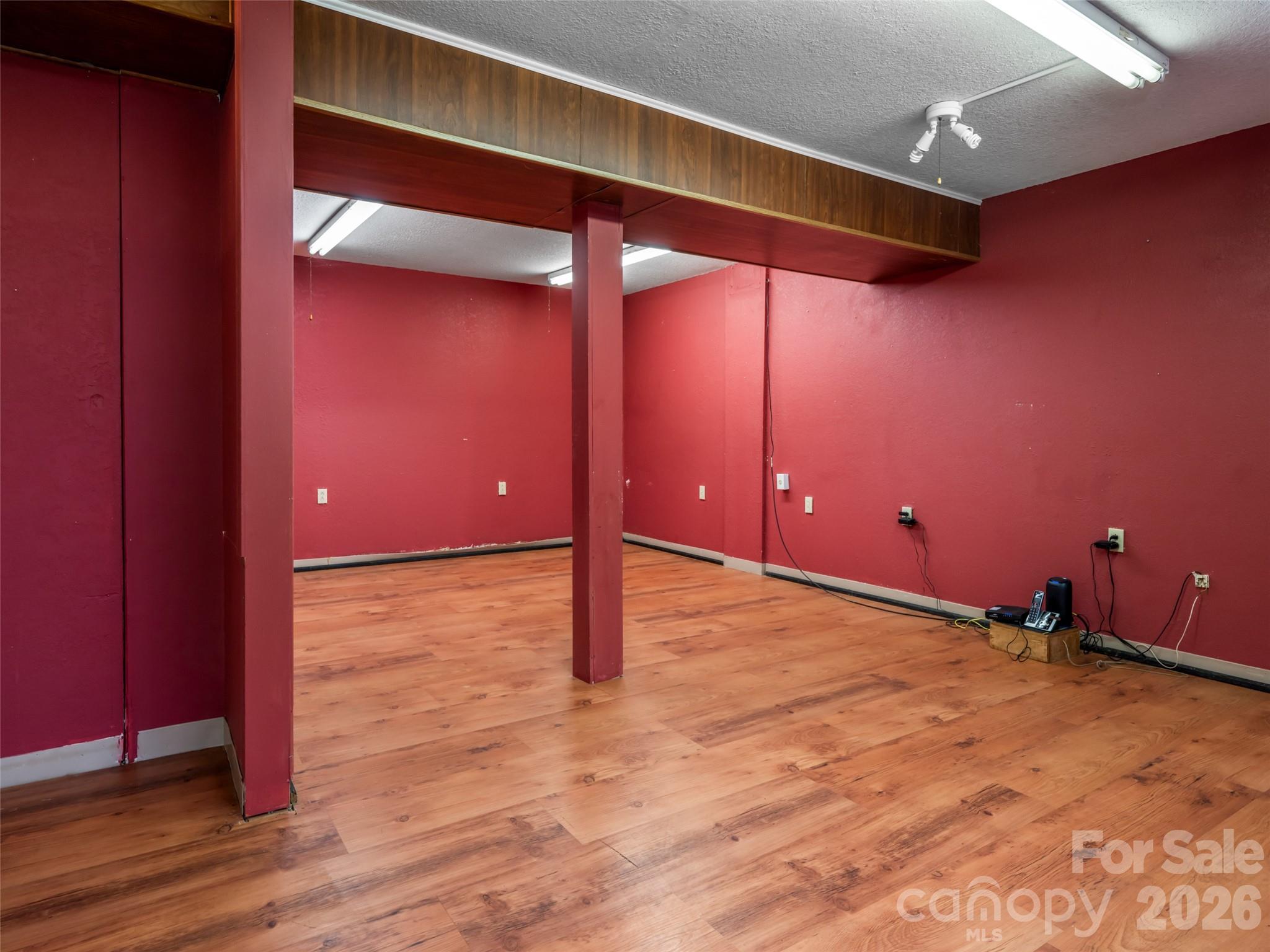 9 Coquina Lane — Leicester