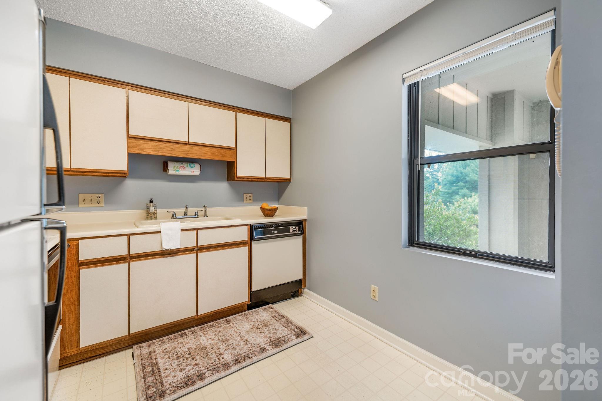 2604 Vineyard Boulevard — Asheville