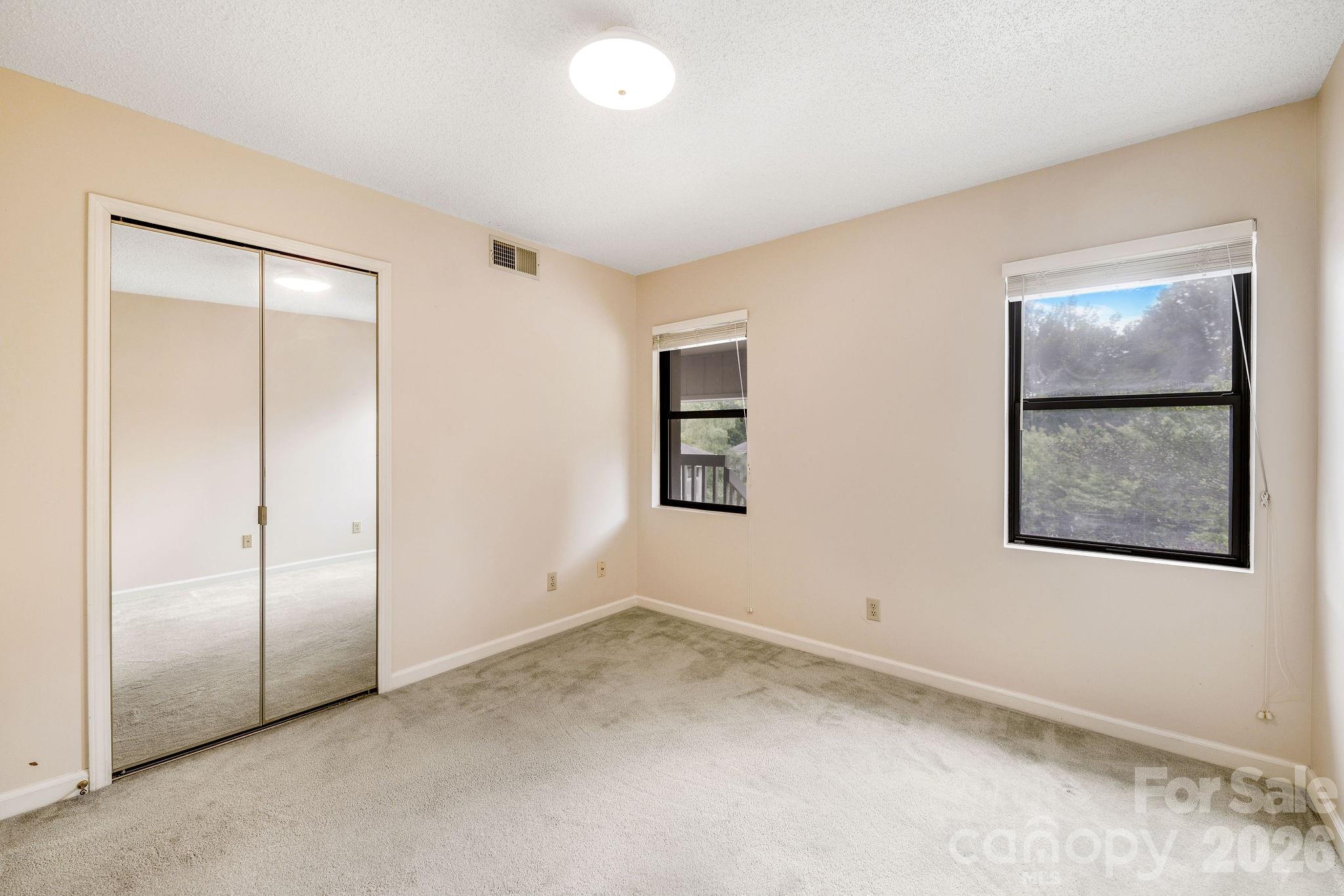 2604 Vineyard Boulevard — Asheville