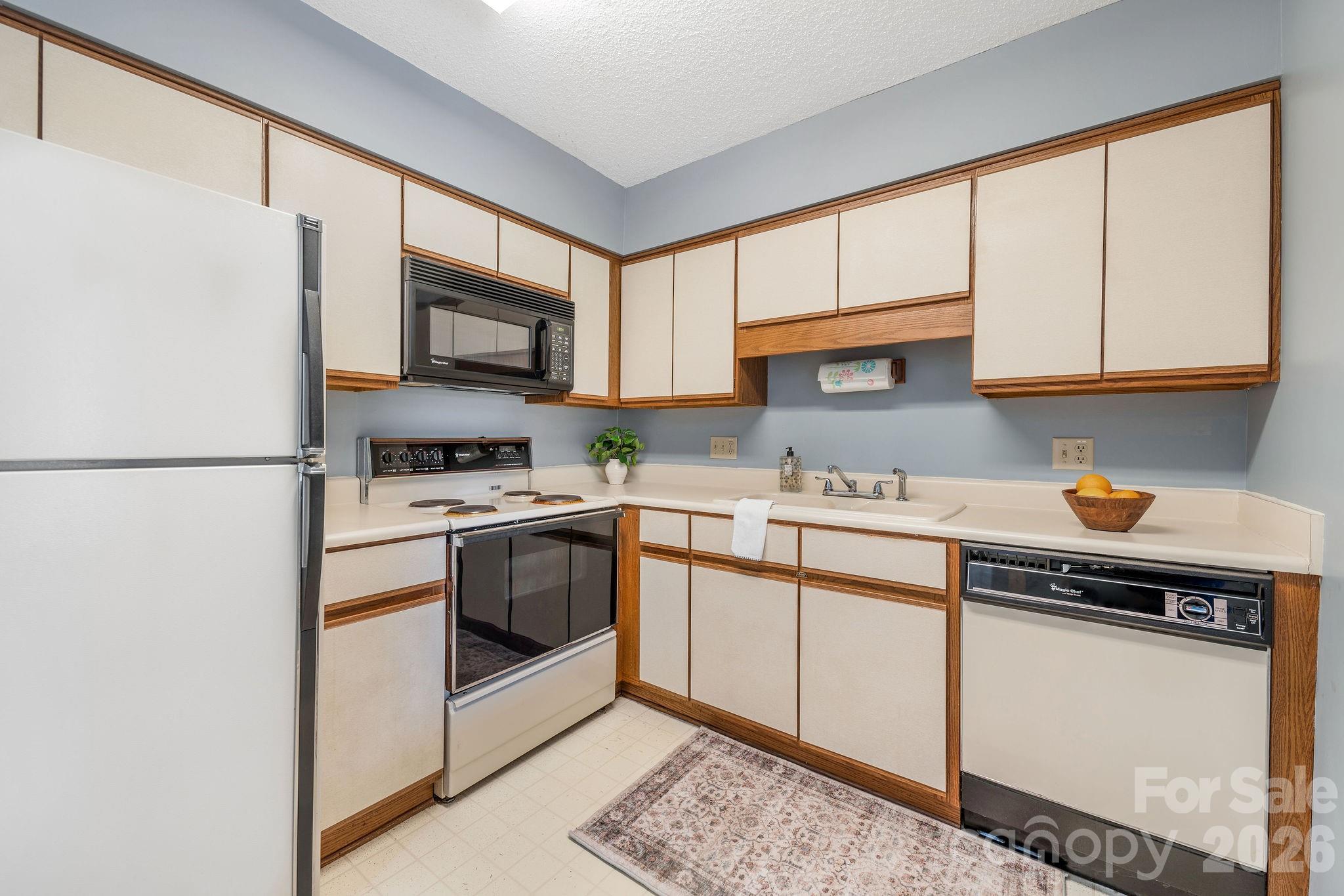 2604 Vineyard Boulevard — Asheville