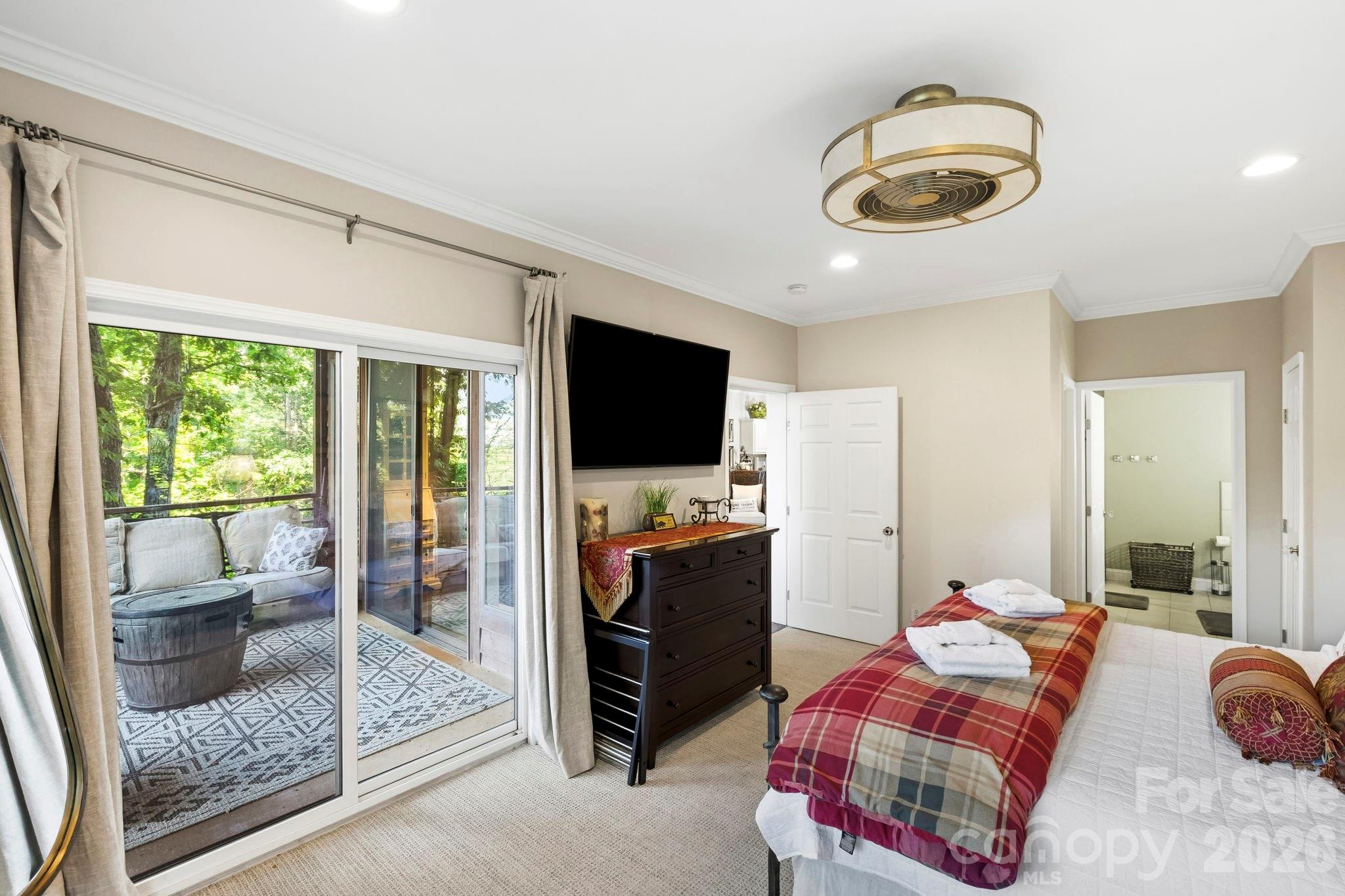 30 Lower Tanglewood Road E #2 — Lake Toxaway