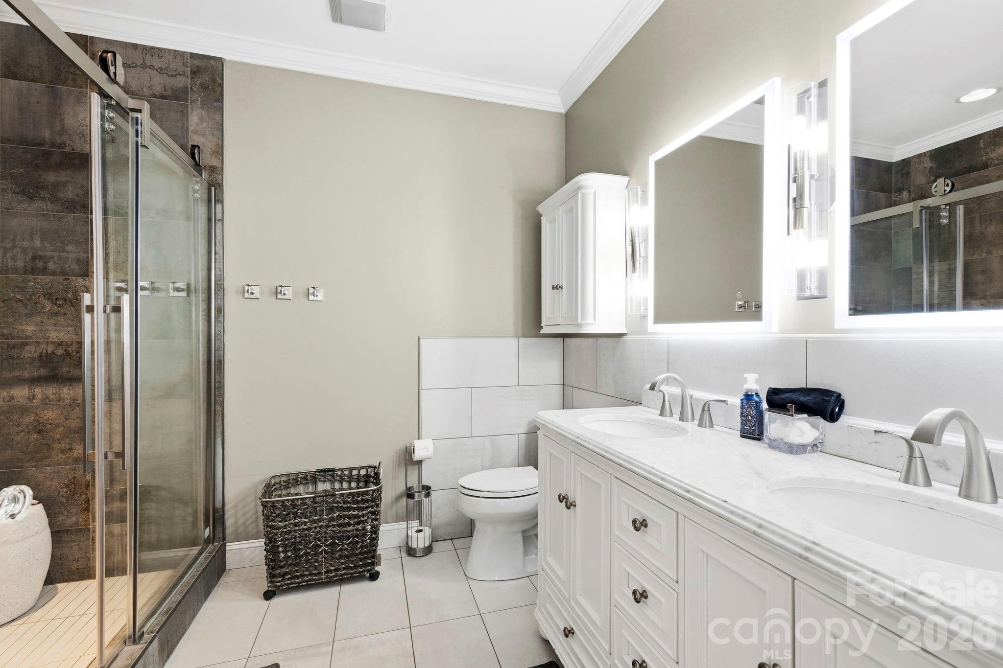 30 Lower Tanglewood Road E #2 — Lake Toxaway