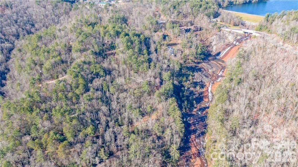 30 Lower Tanglewood Road E #2 — Lake Toxaway