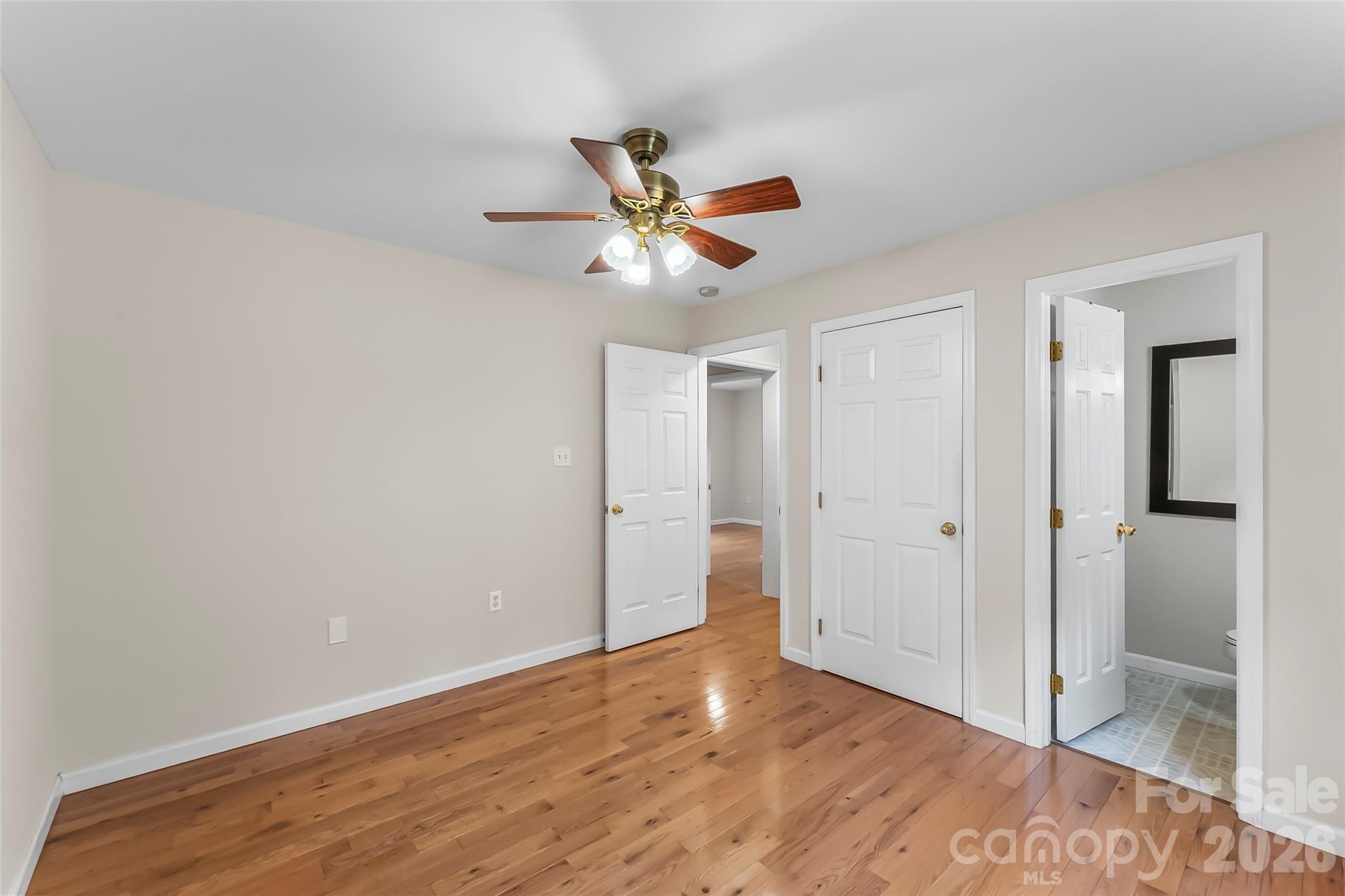 2610 Bear Creek Road — Marshall