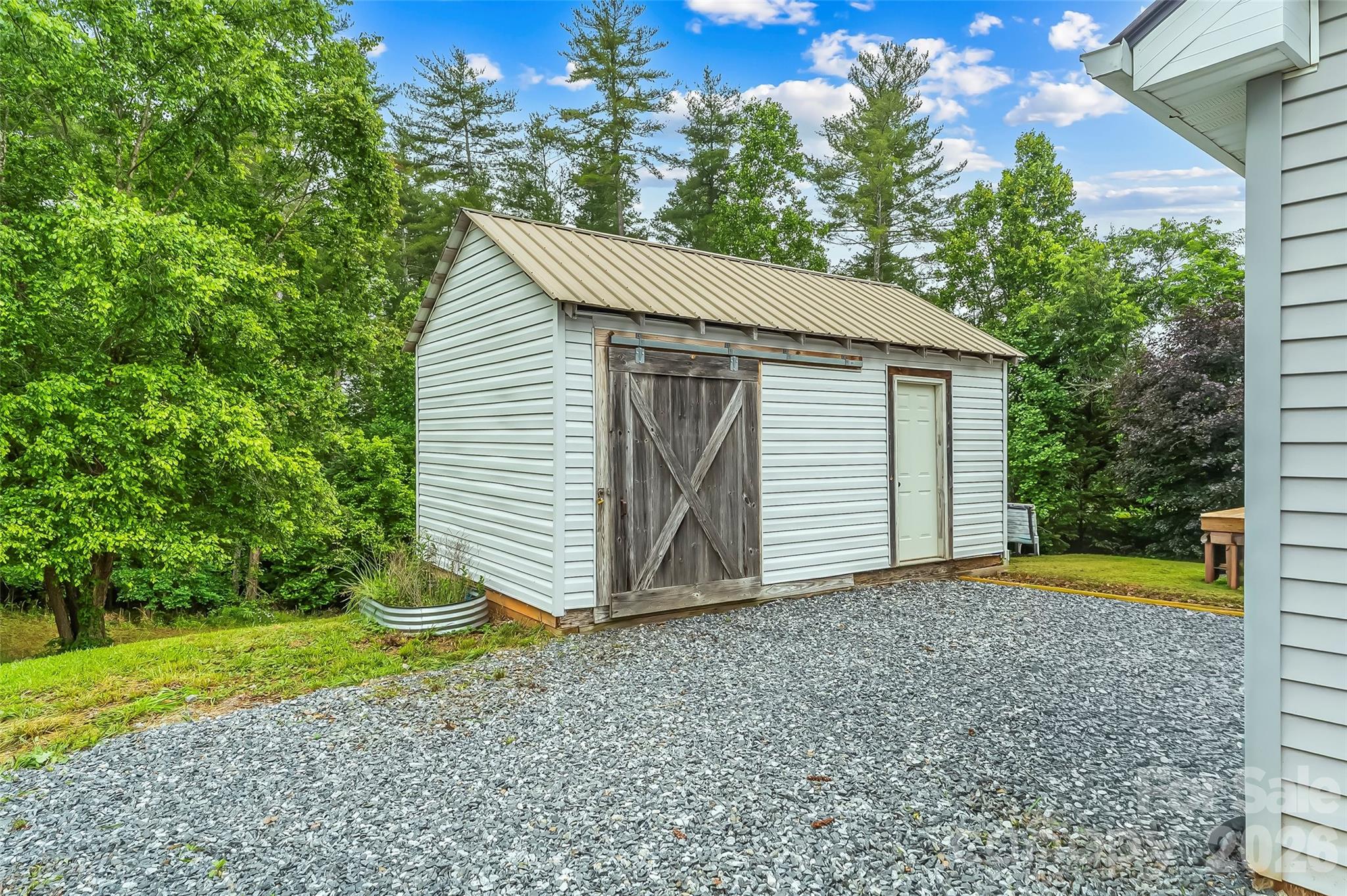 2610 Bear Creek Road — Marshall