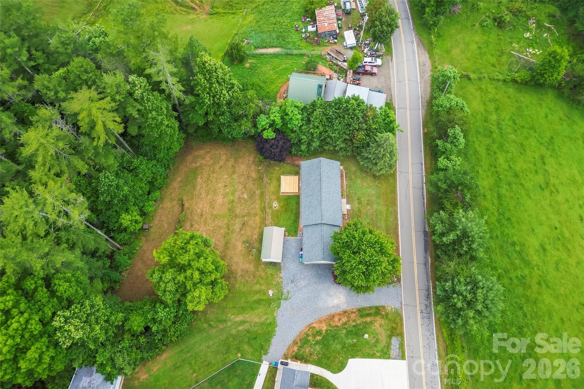 2610 Bear Creek Road — Marshall