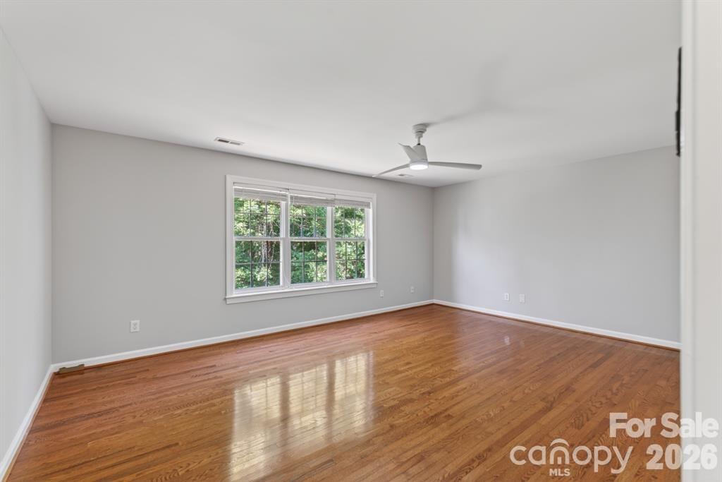 11005 Chilcomb Court — Charlotte