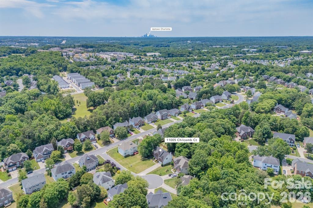 11005 Chilcomb Court — Charlotte