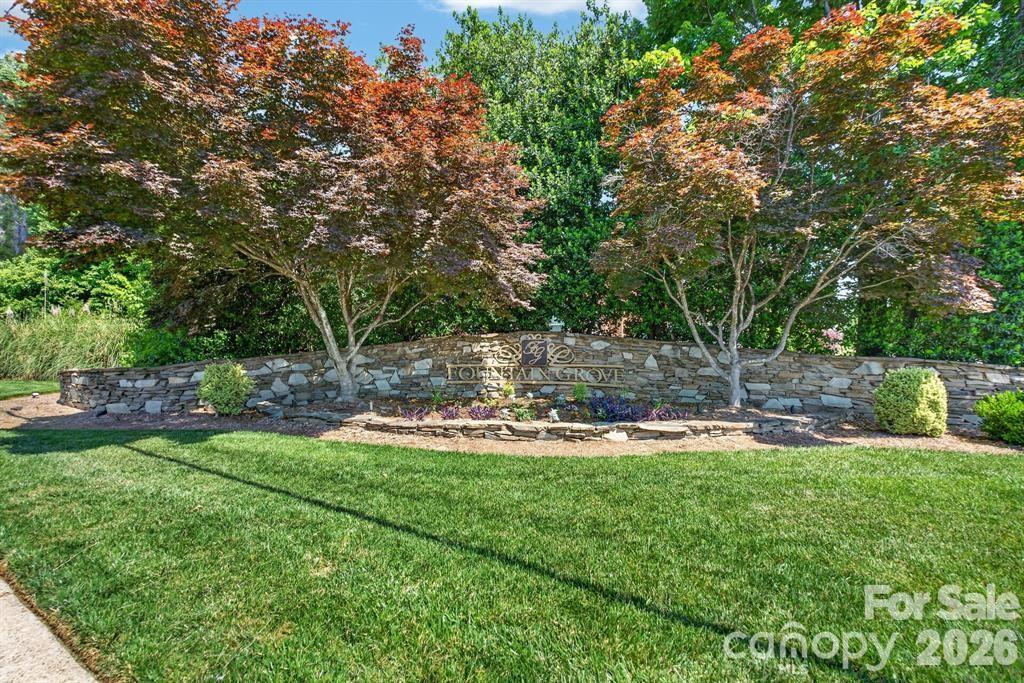 11005 Chilcomb Court — Charlotte