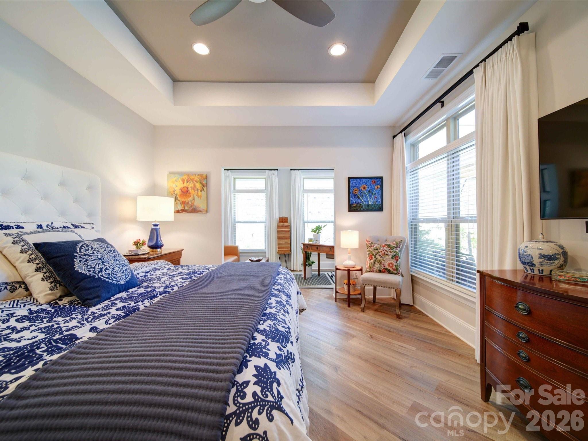 5218 Courtyard Lane — Belmont