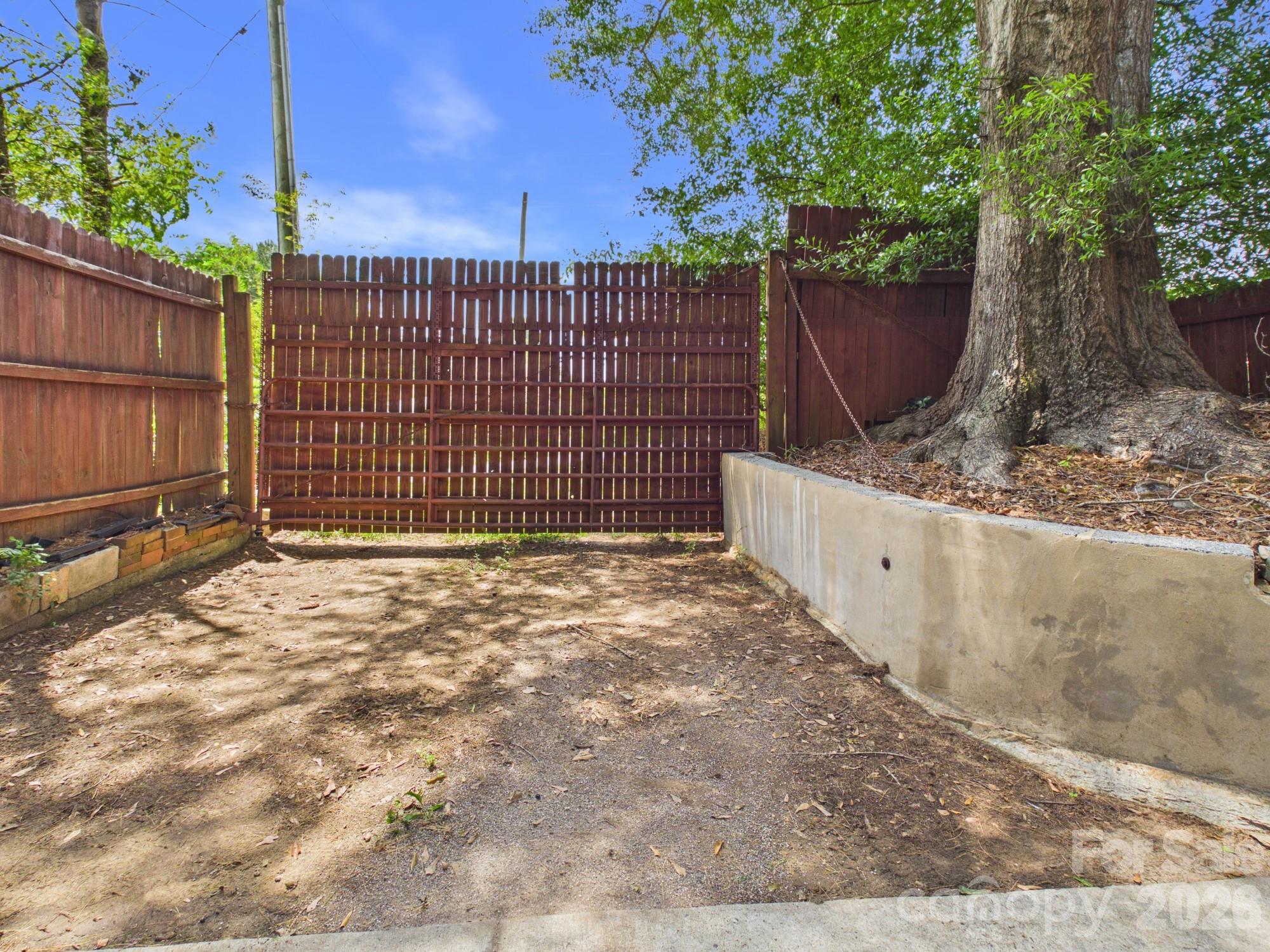 19 Pinecrest Court — Taylorsville