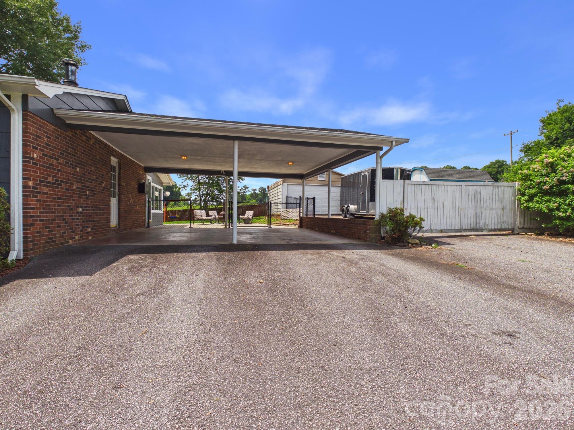 19 Pinecrest Court — Taylorsville
