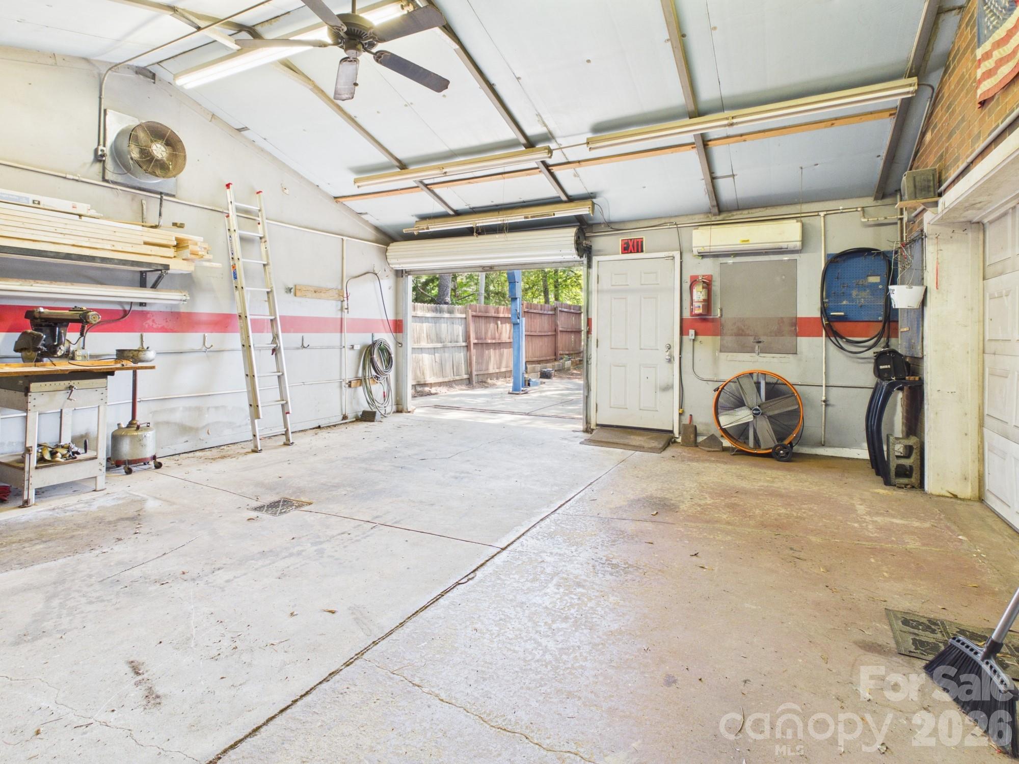 19 Pinecrest Court — Taylorsville