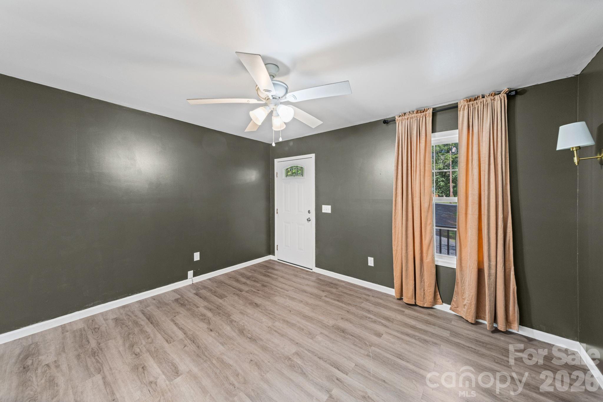 308 E 10th Street — Oakboro