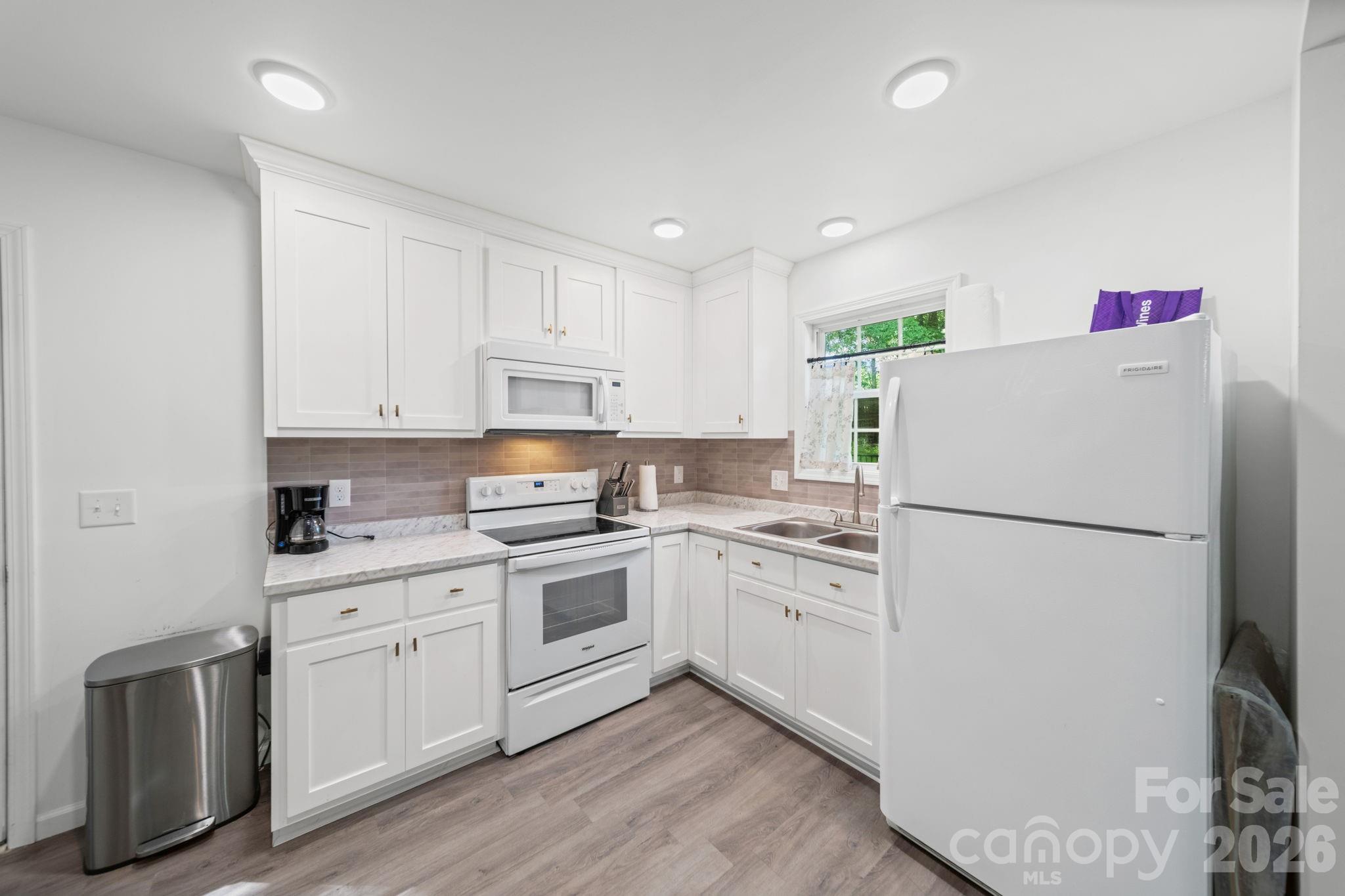 308 E 10th Street — Oakboro