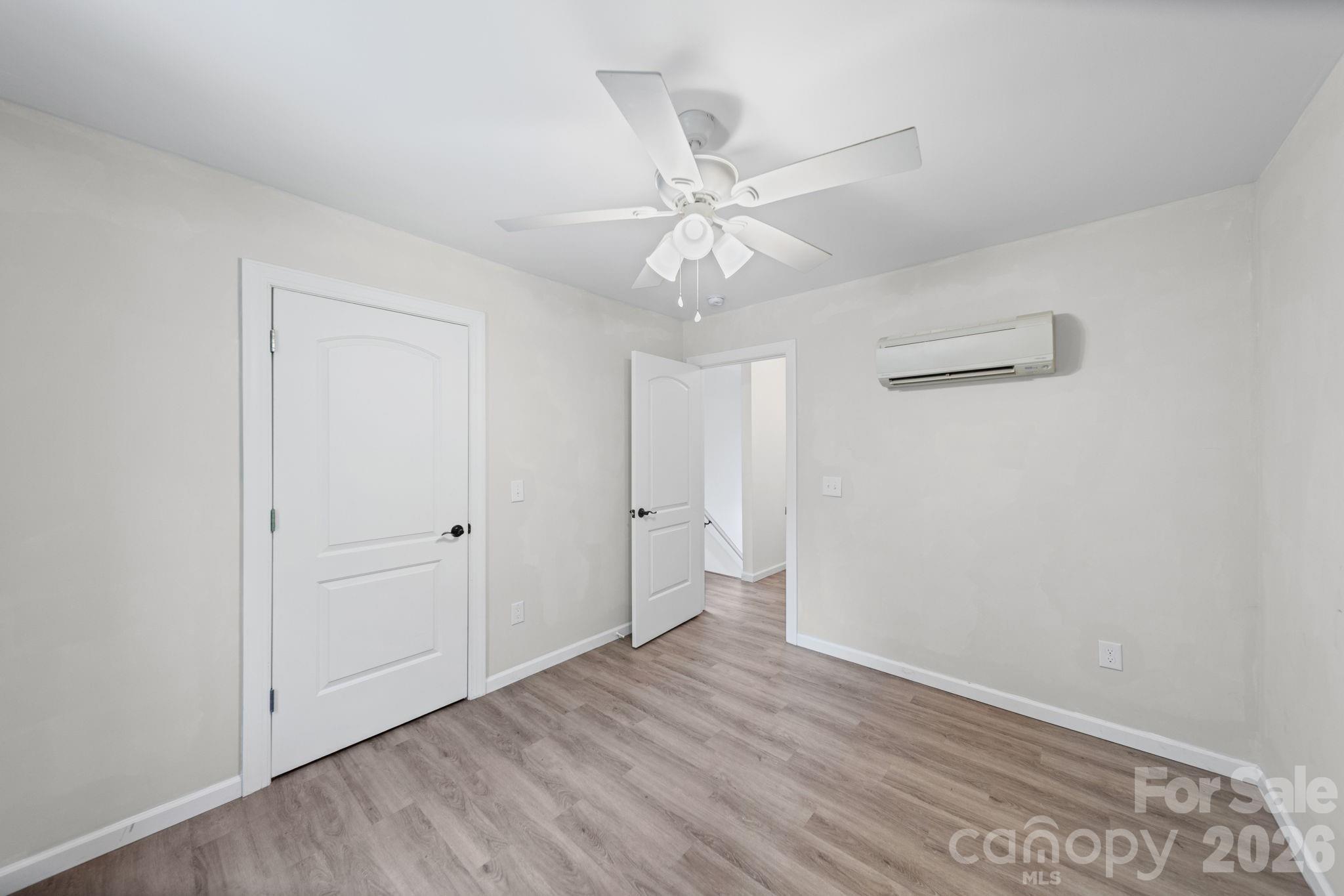 308 E 10th Street — Oakboro