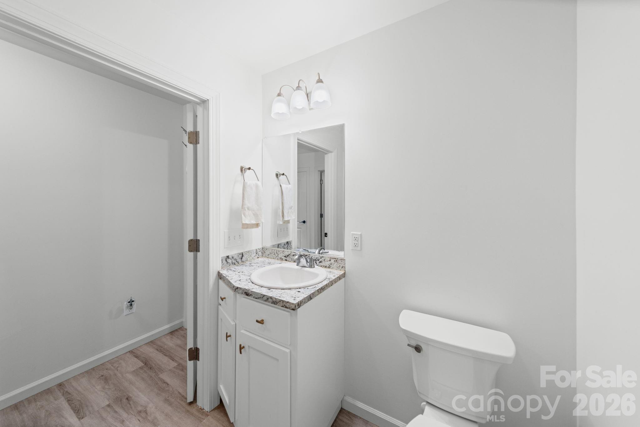 308 E 10th Street — Oakboro