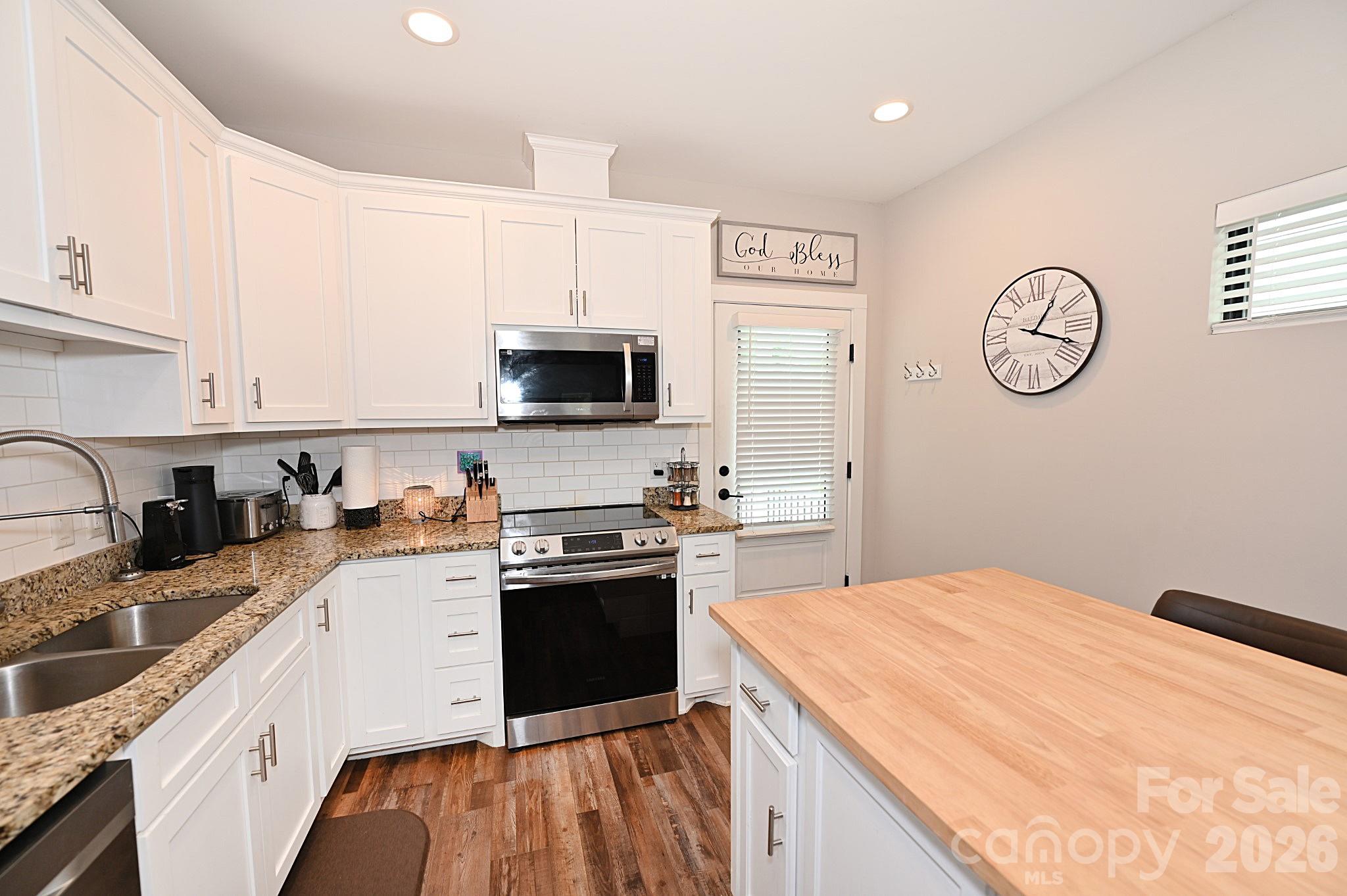 28 Cottage Court — Granite Falls