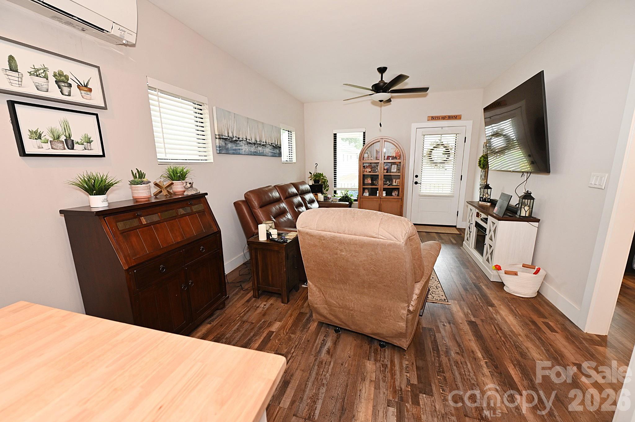 28 Cottage Court — Granite Falls