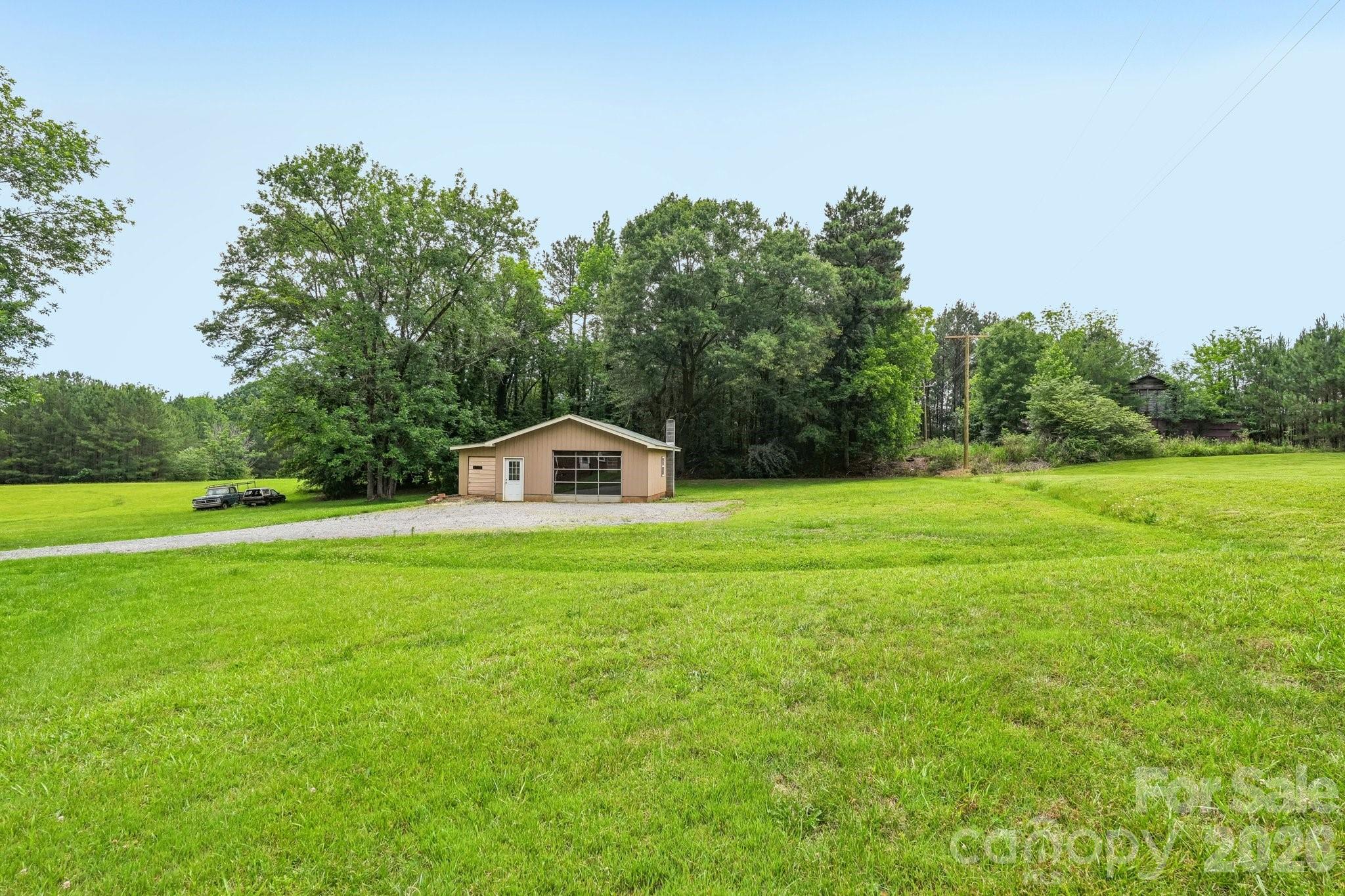 435 Parker Circle — Norwood