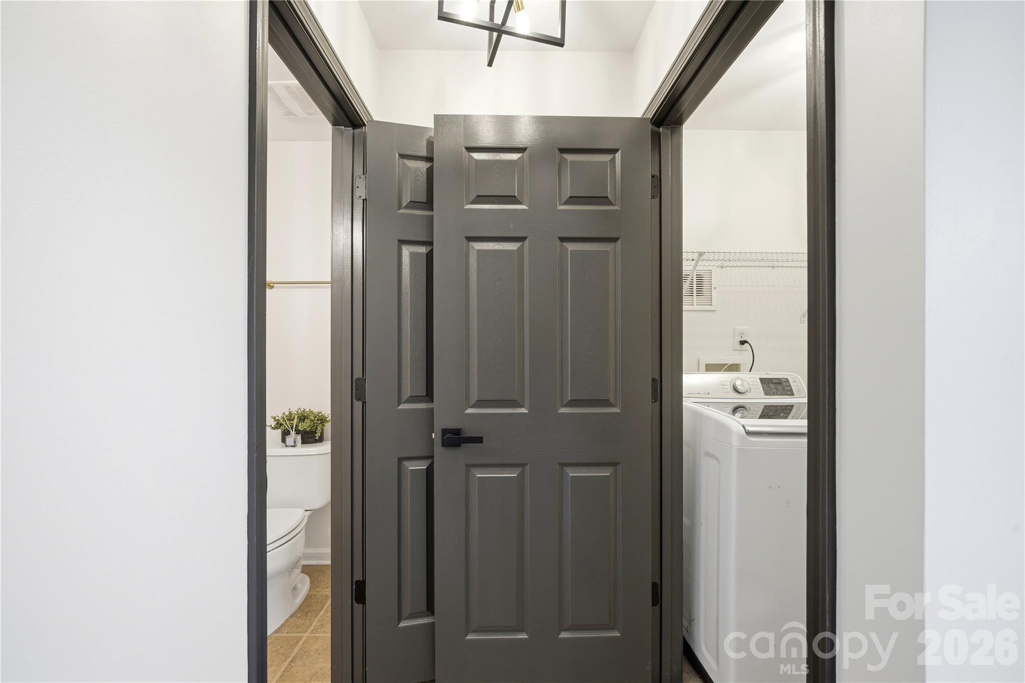 6105 Warrior Avenue — Indian Land