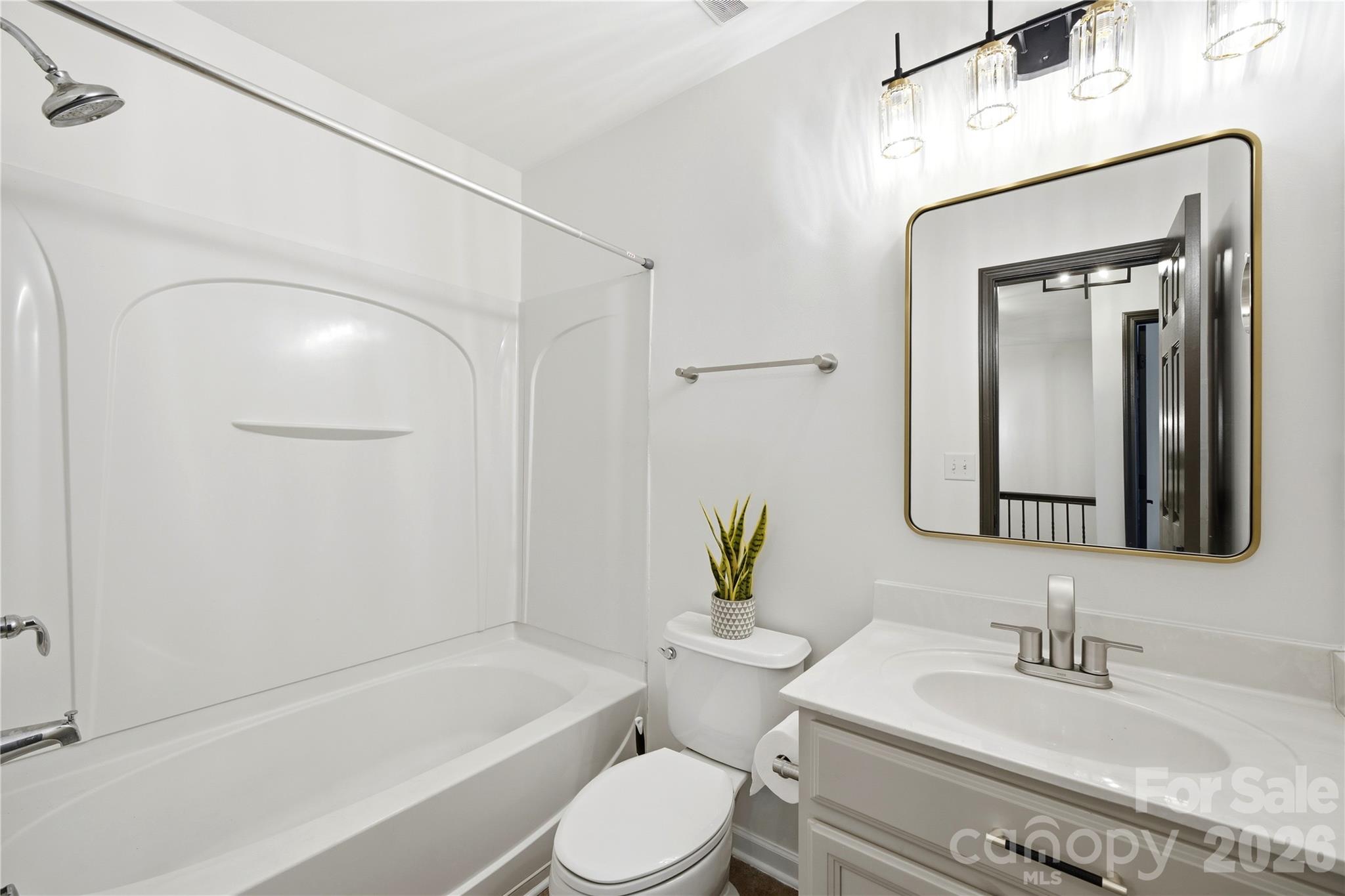 6105 Warrior Avenue — Indian Land