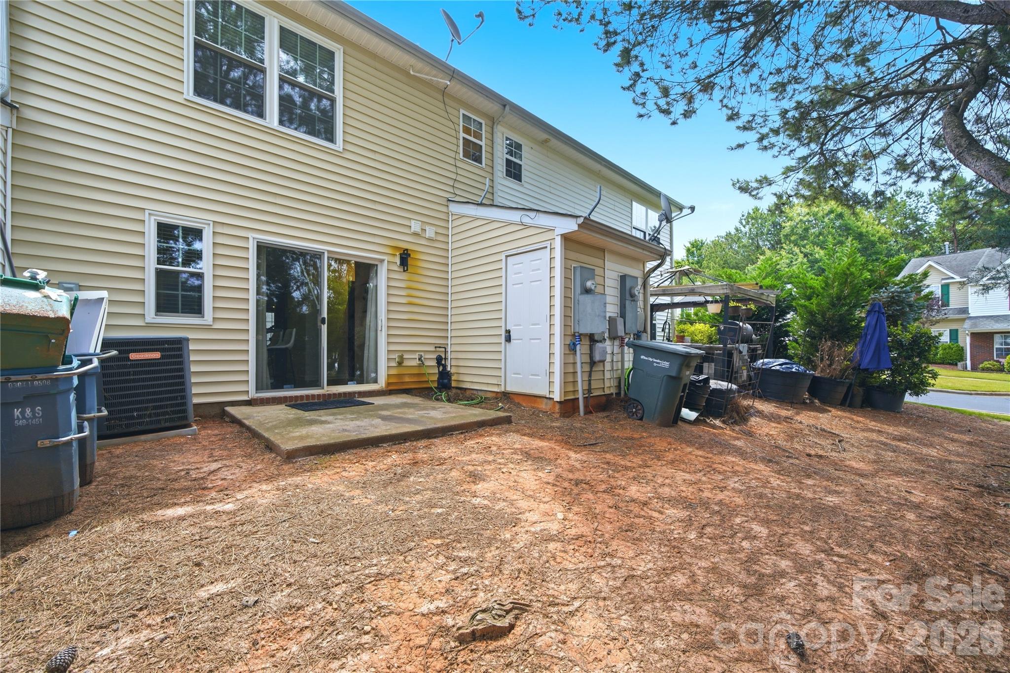 6105 Warrior Avenue — Indian Land