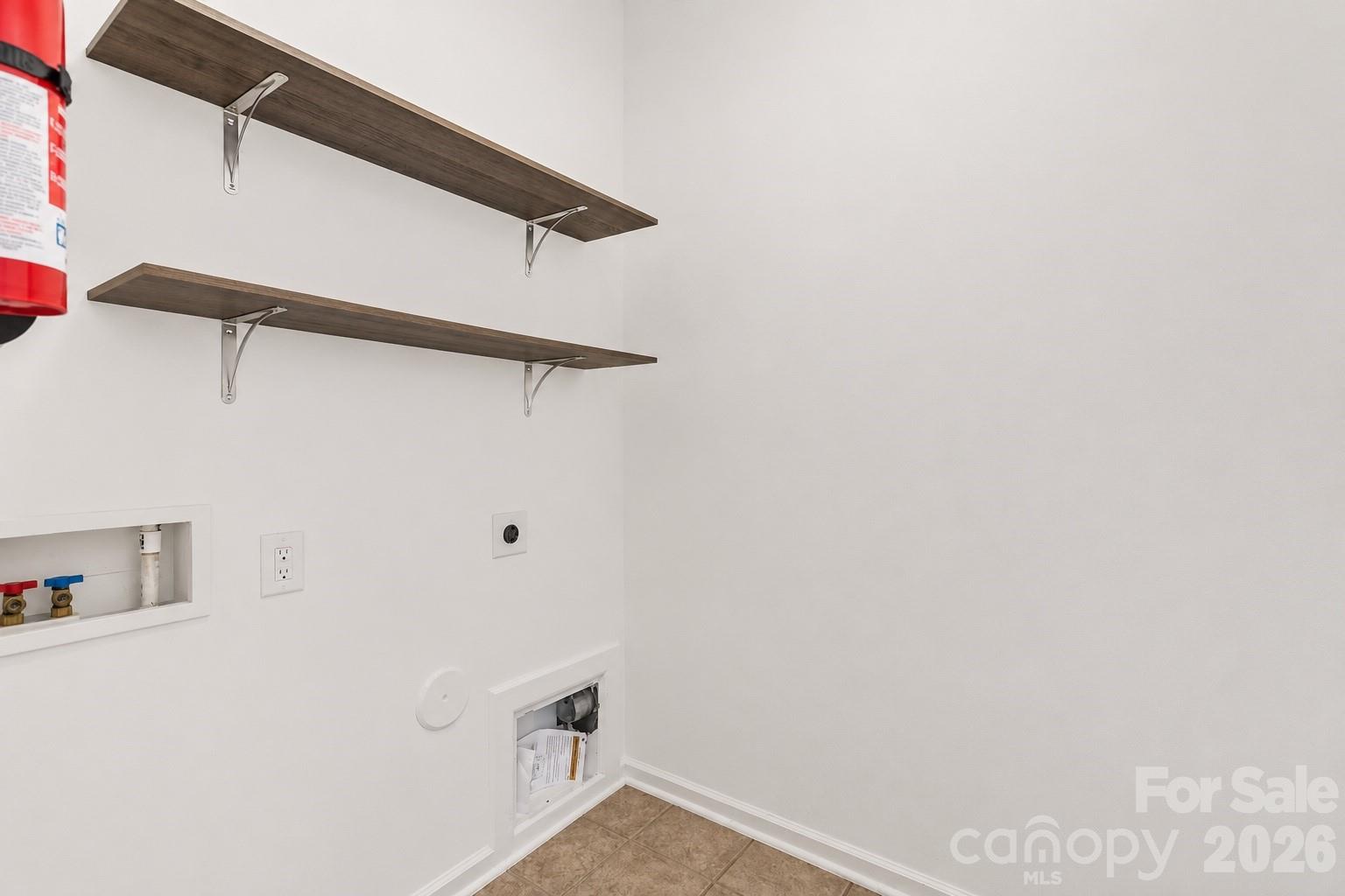 10563 Stoneacre Court — Pineville