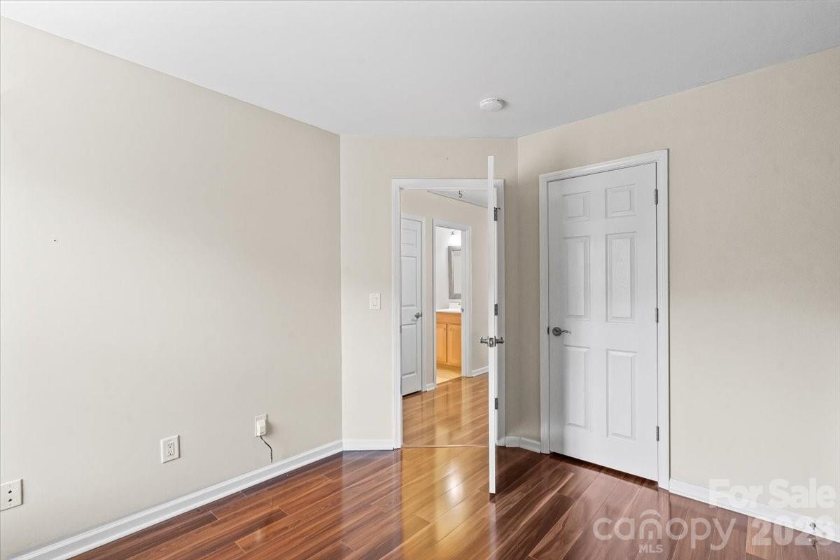 10563 Stoneacre Court — Pineville