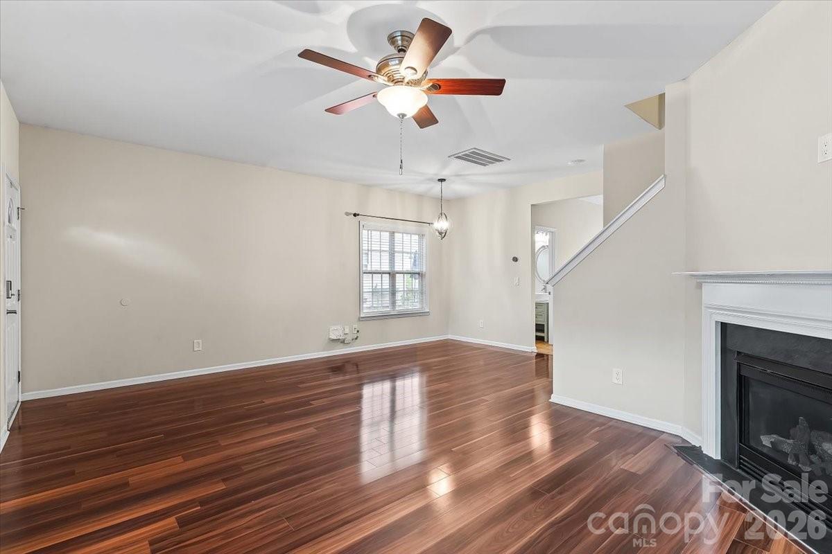 10563 Stoneacre Court — Pineville