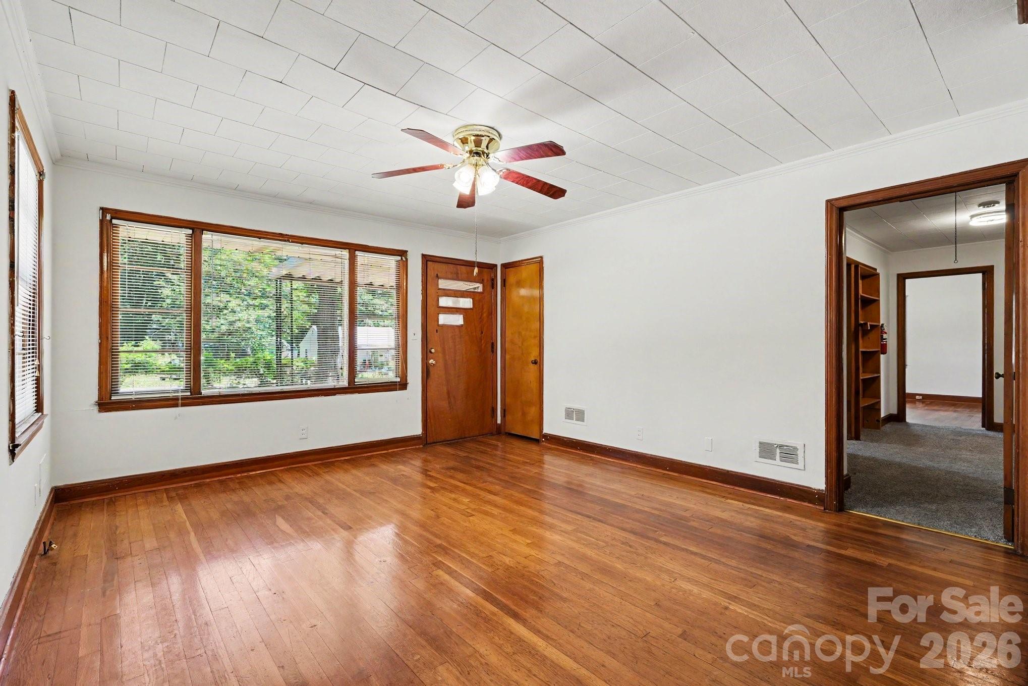 211 White Street — Gastonia