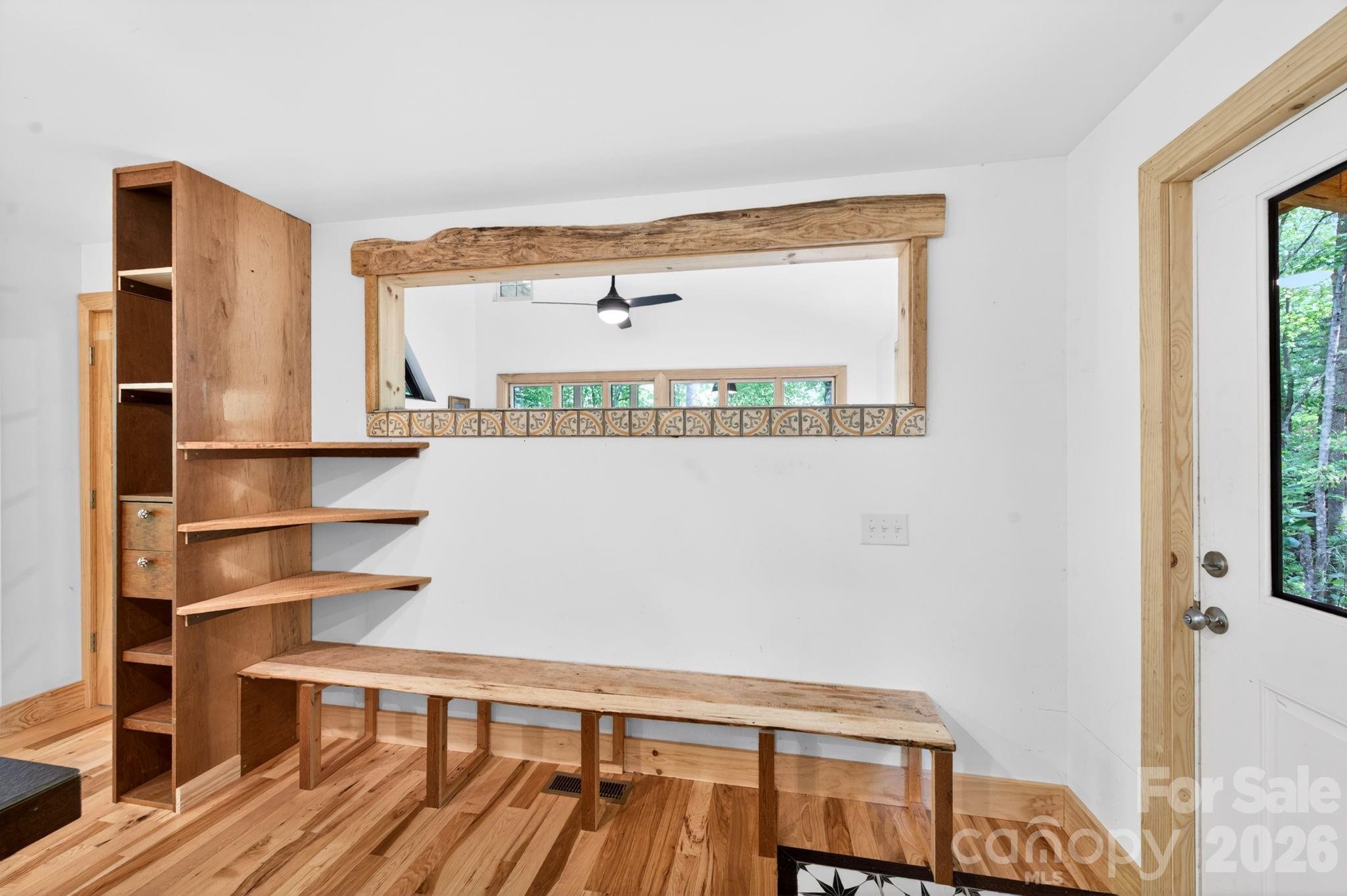 378 Dobson View Drive — Nebo
