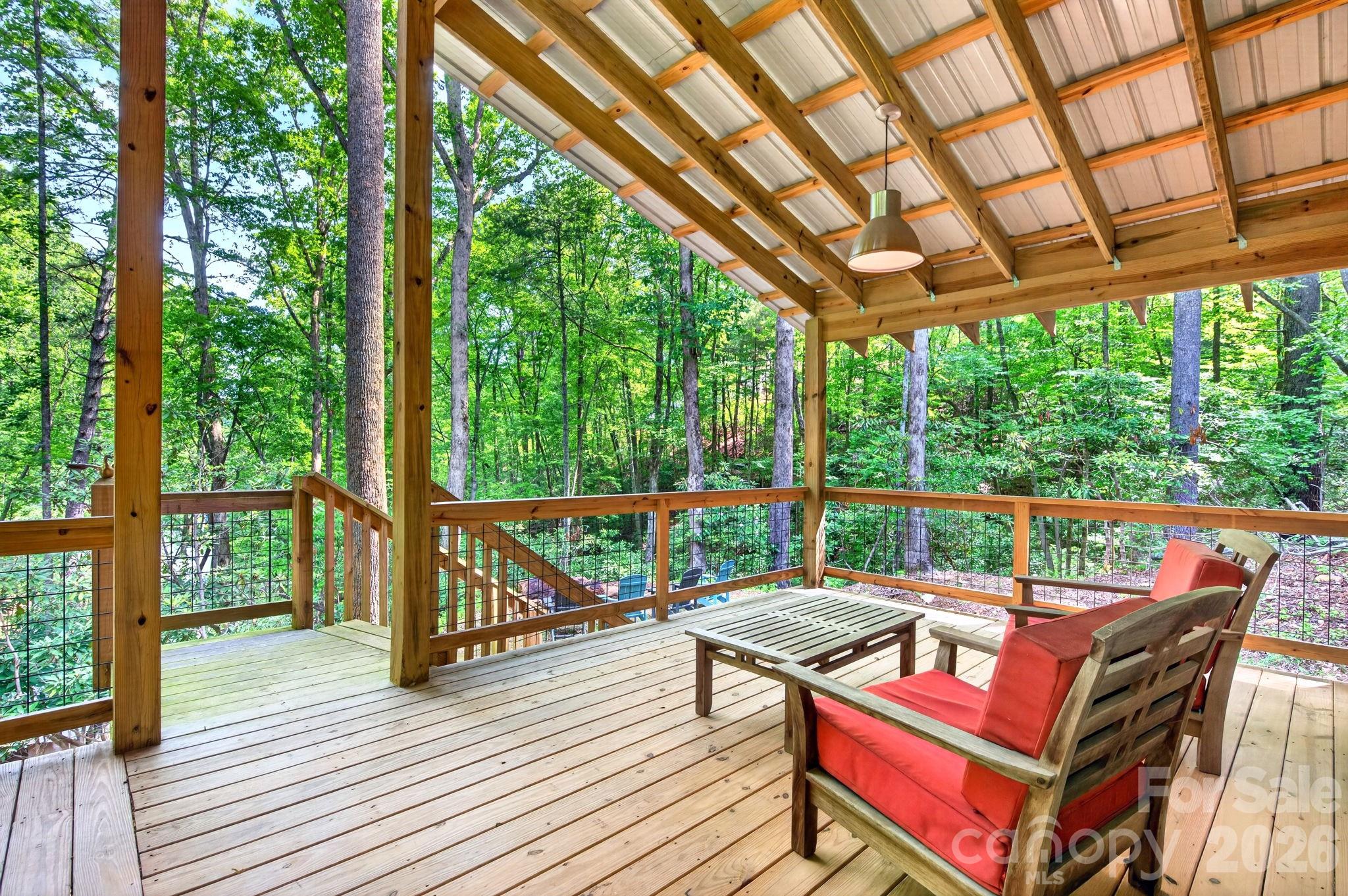 378 Dobson View Drive — Nebo