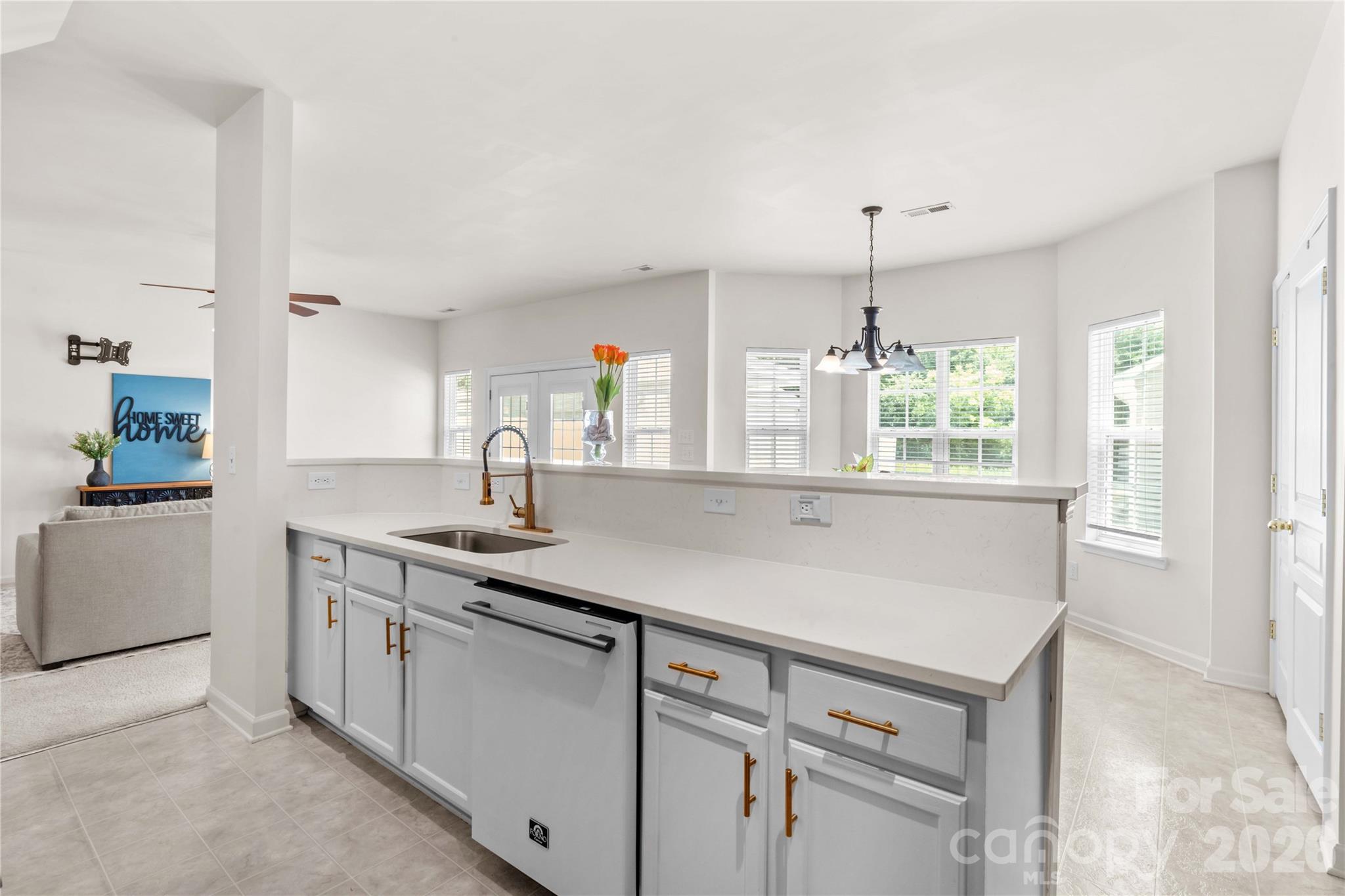 11148 Heritage Green Drive — Cornelius