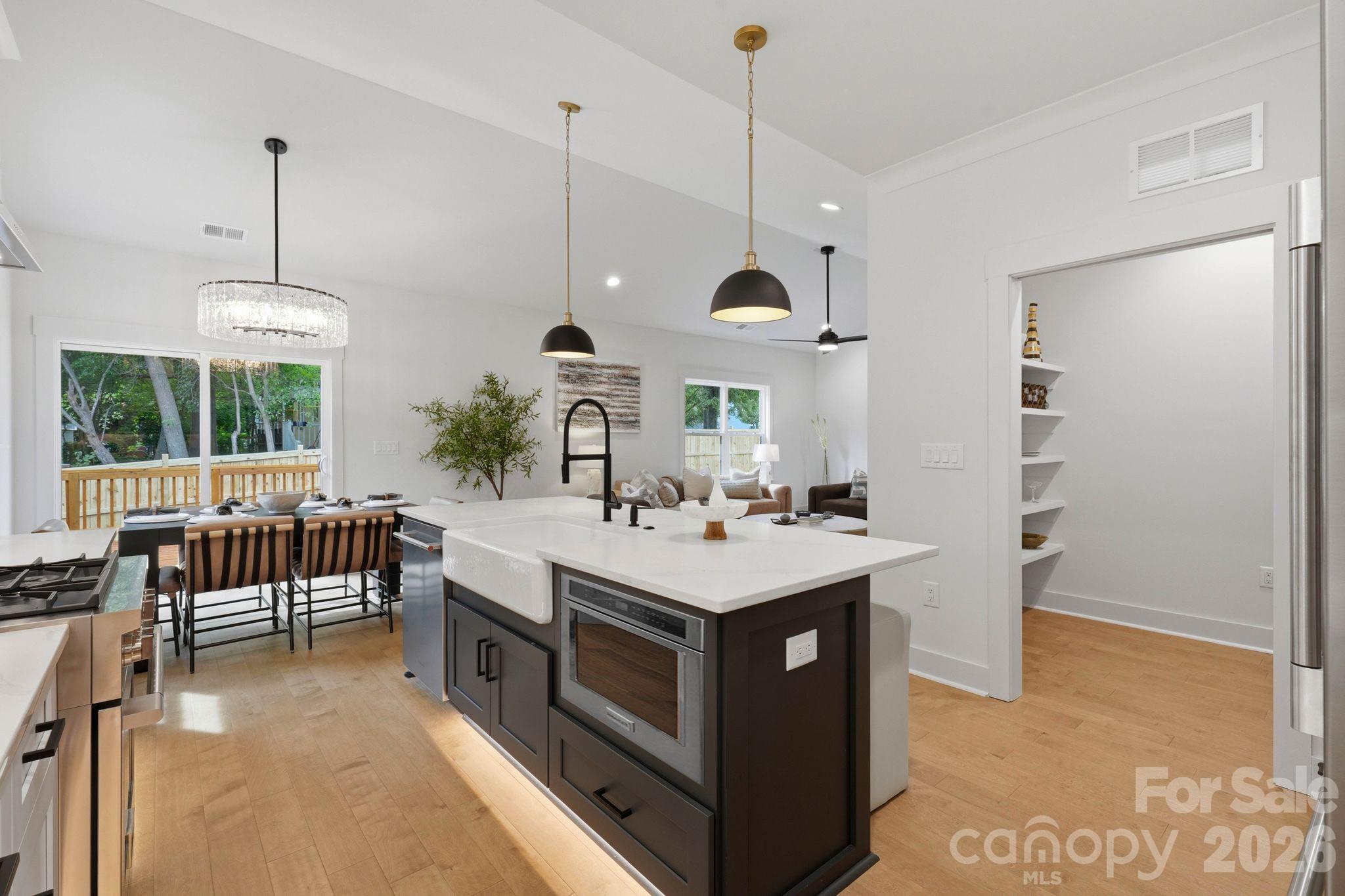 4704 Murrayhill Road — Charlotte