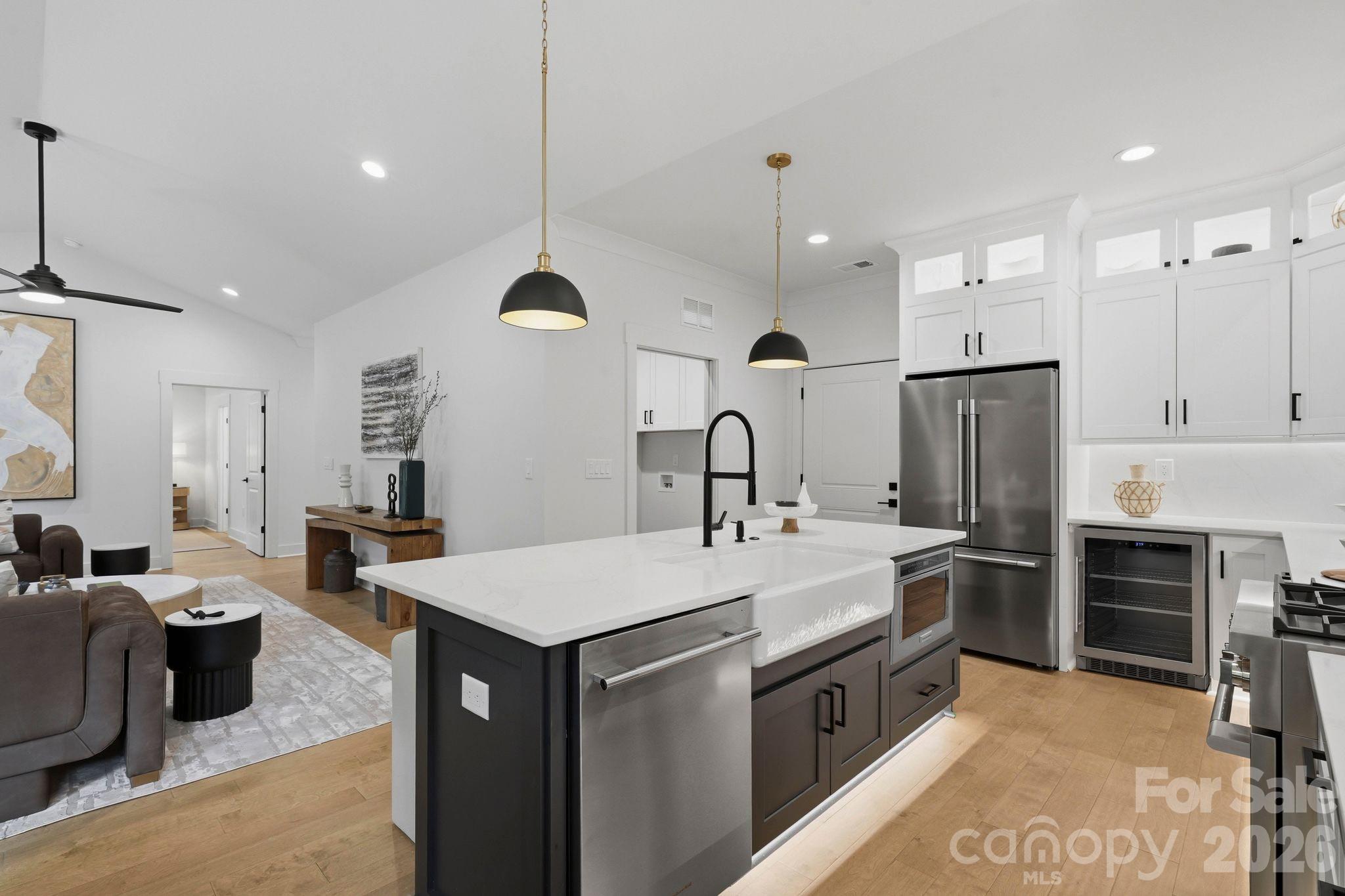 4704 Murrayhill Road — Charlotte